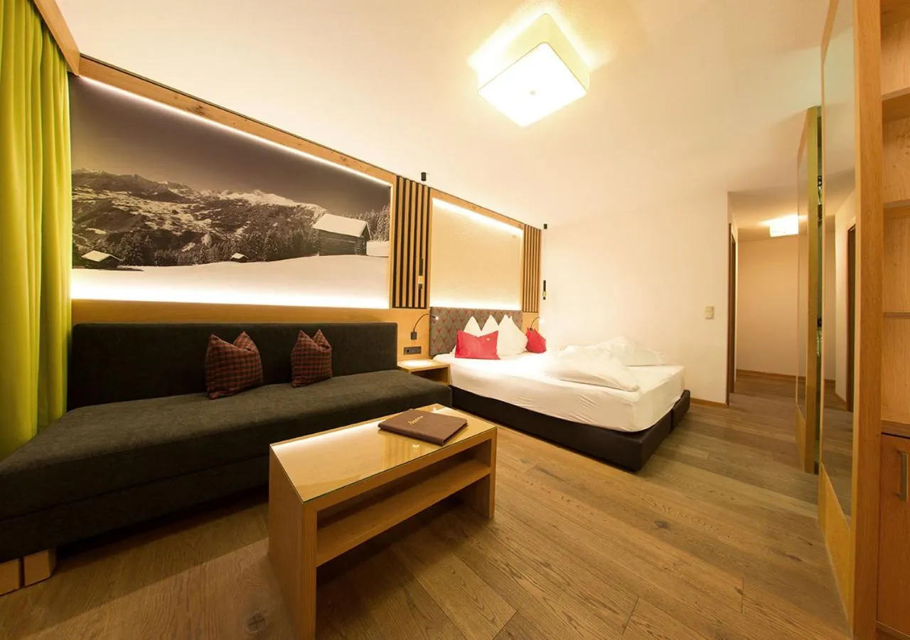 Photo of the whole room, Bed in Hotel Sonnleiten