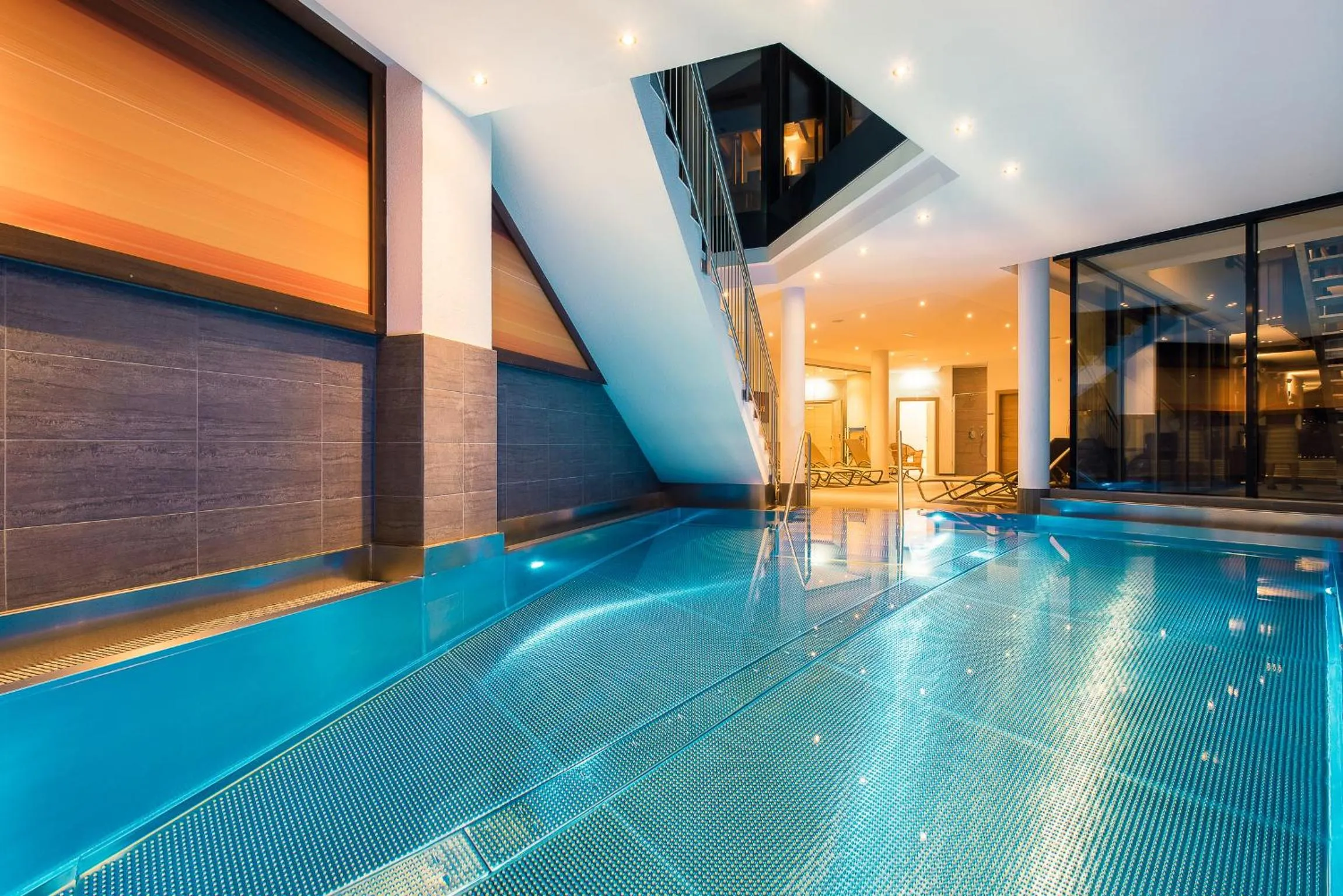 Swimming pool in Hotel Sonnleiten