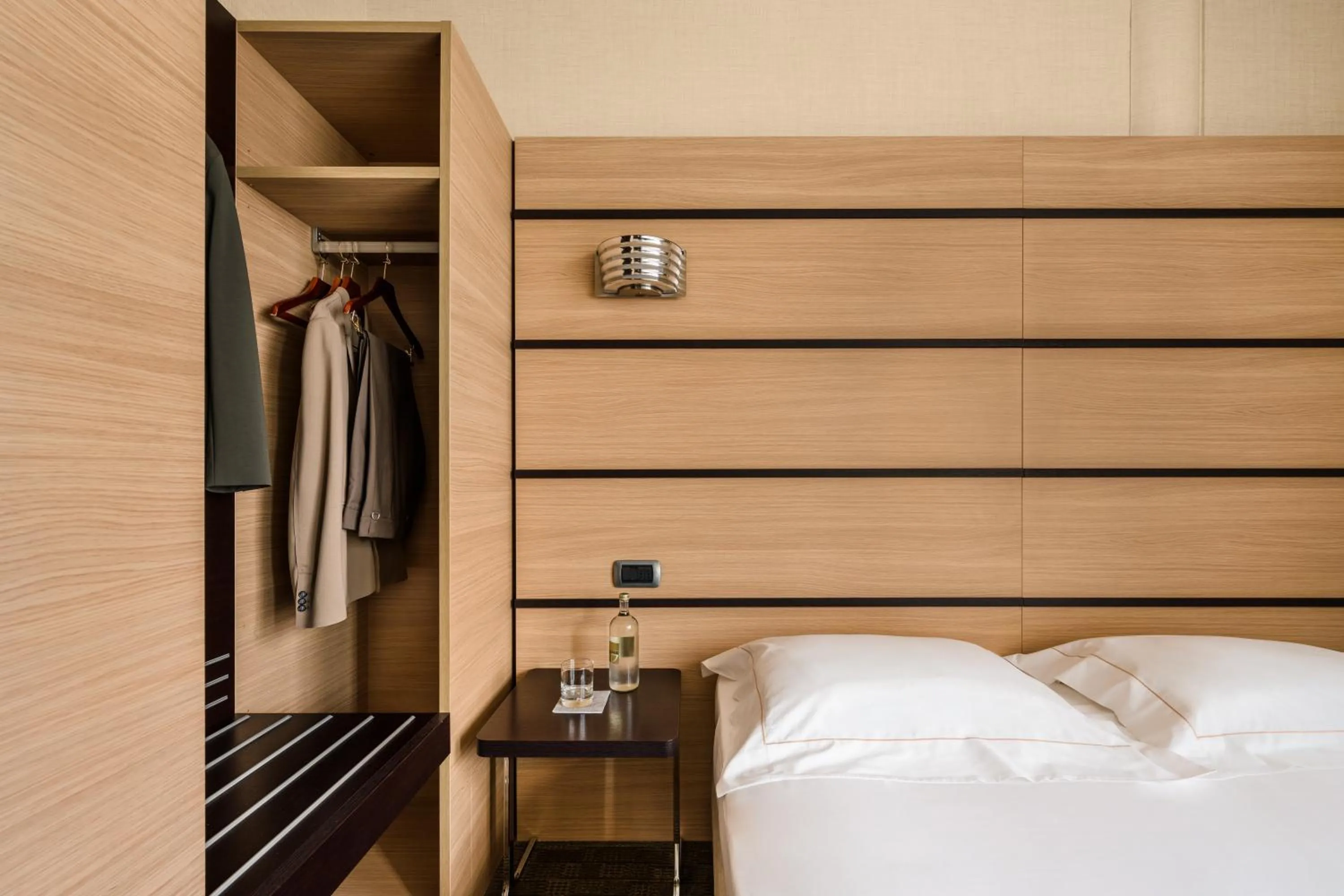 Bedroom, Bed in Hotel Cora