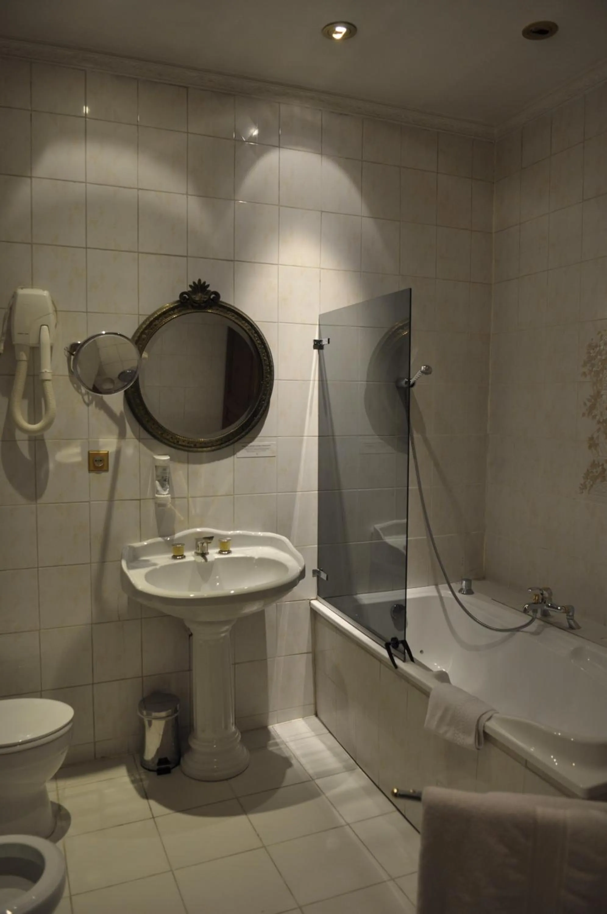 Hotel Du Parc - Manoir Du Baron Blanc