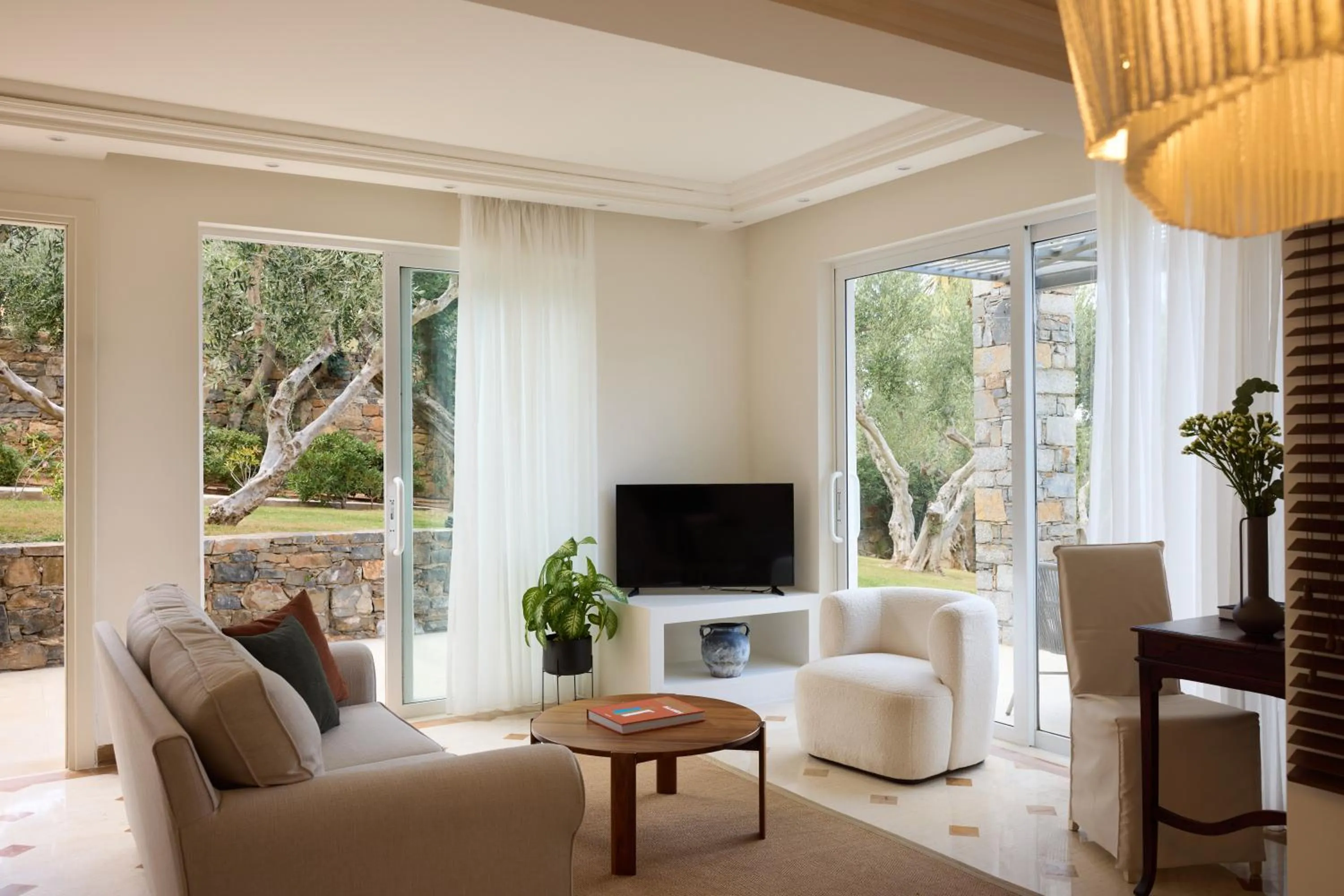 Living room in Elounda Gulf Villas by Sandglass