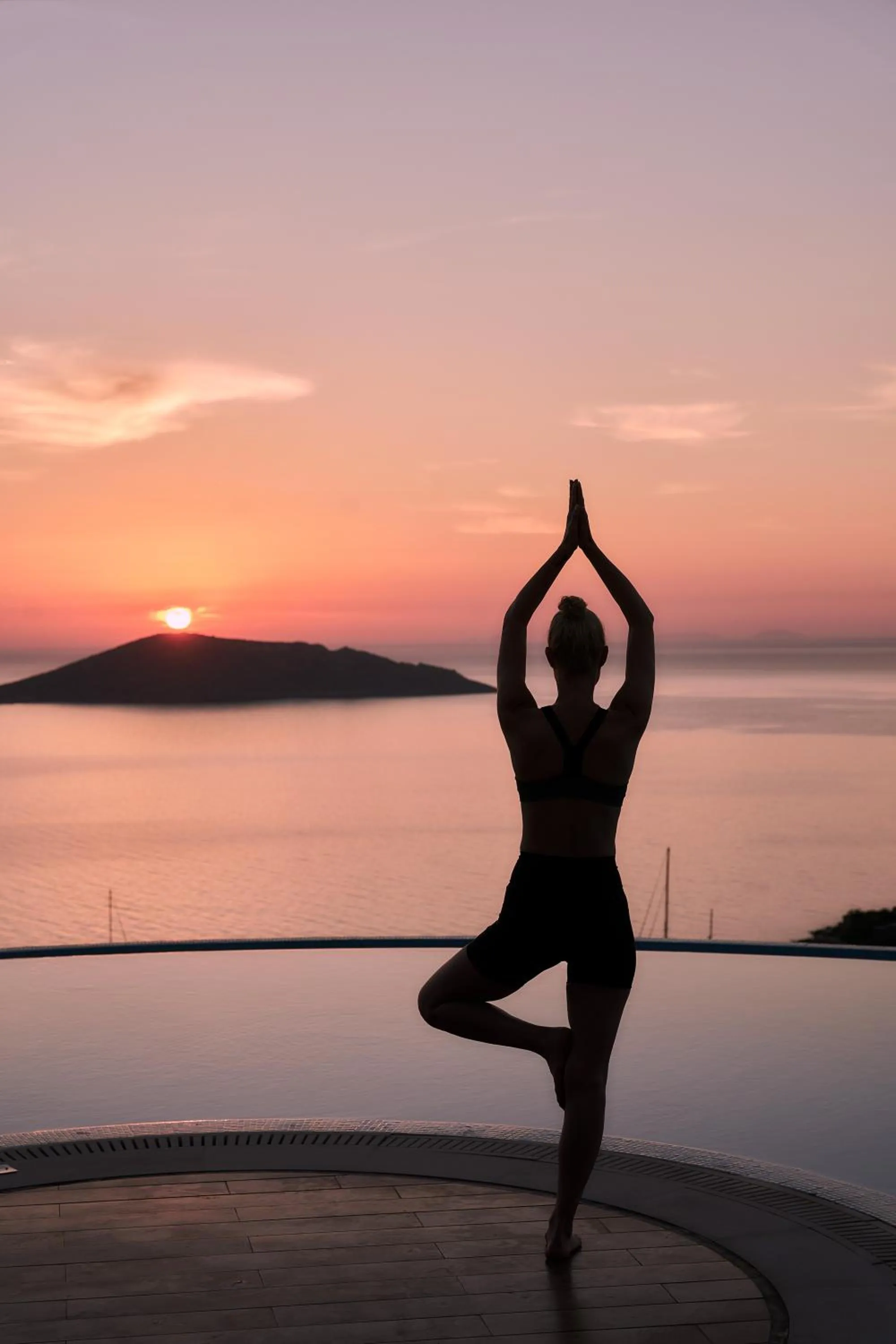 Swimming pool in Elounda Gulf Villas by Sandglass