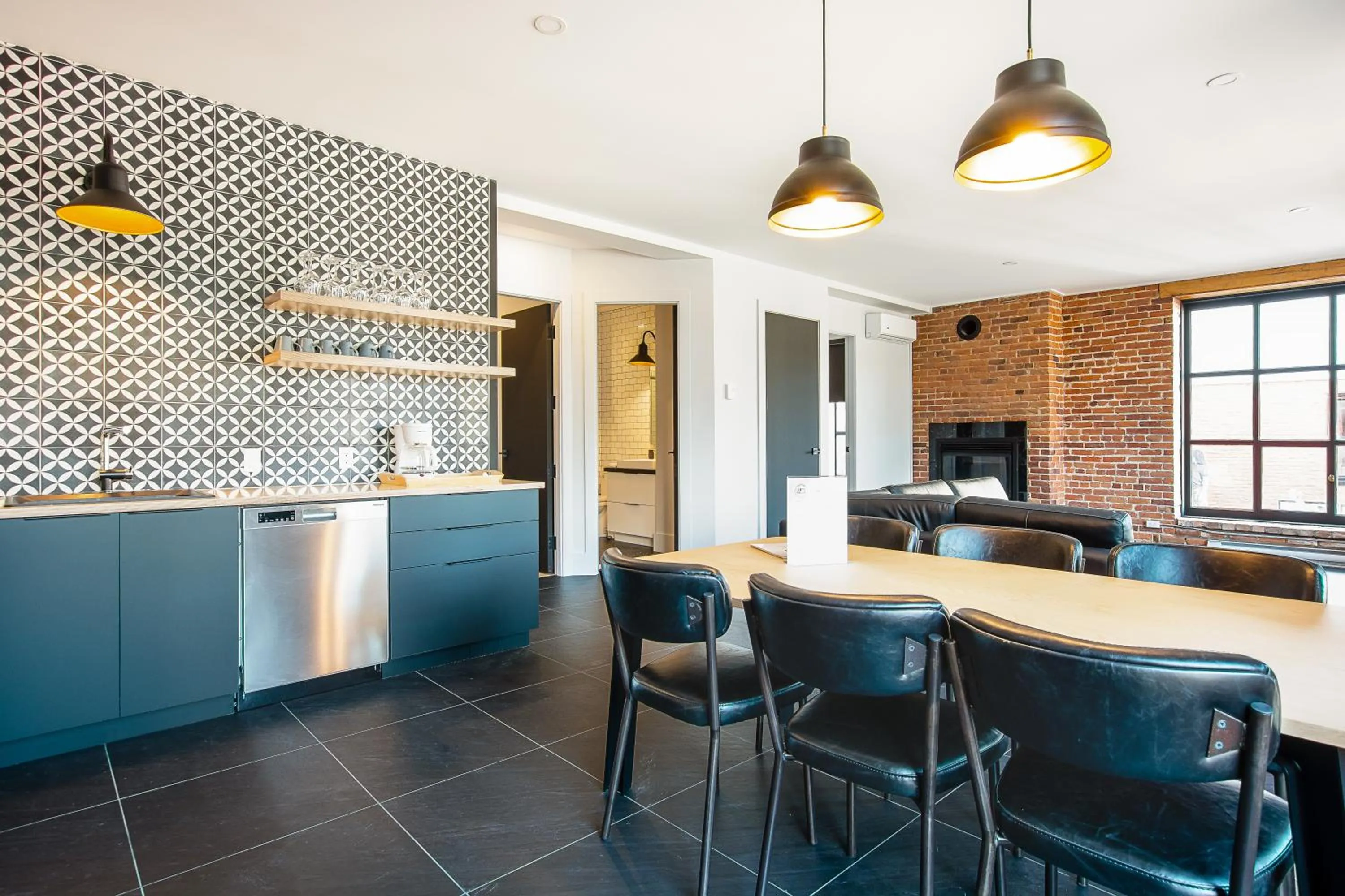 Kitchen or kitchenette in Les Lofts St-Vallier - Par Les Lofts Vieux Québec
