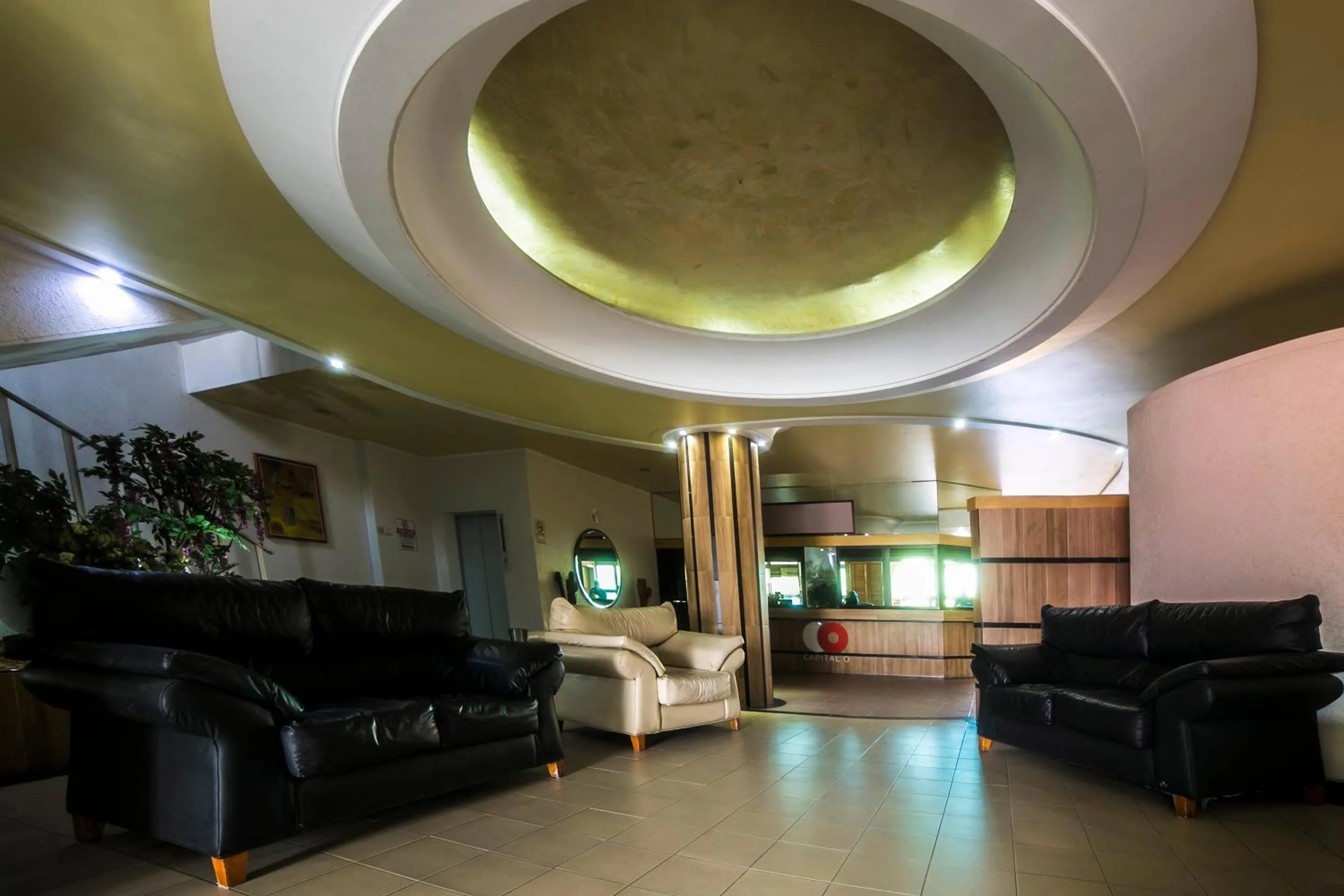 Lobby or reception in Autoparador Del Valle
