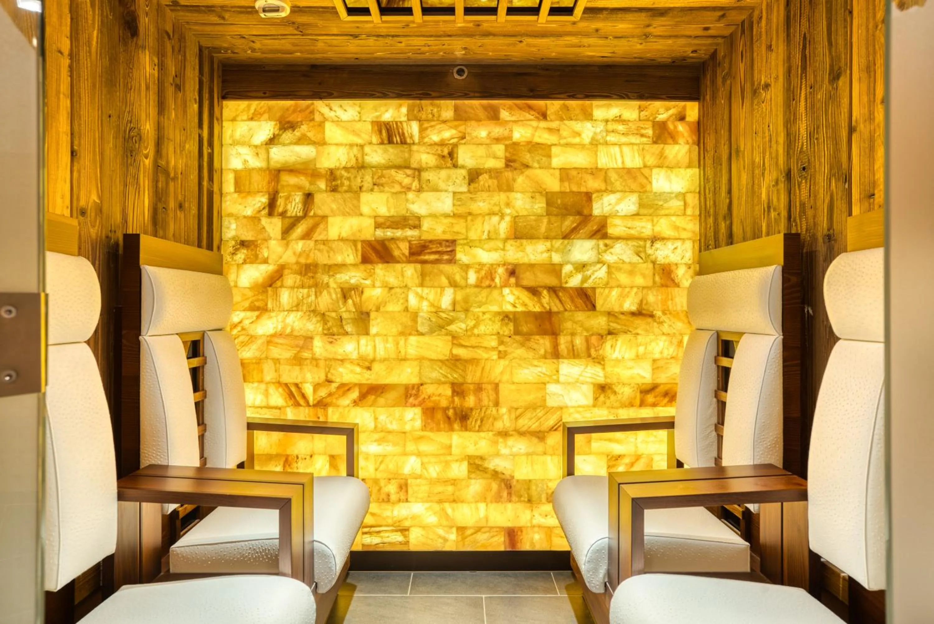 Spa and wellness centre/facilities in Mallaun Hotel.Erlebnis