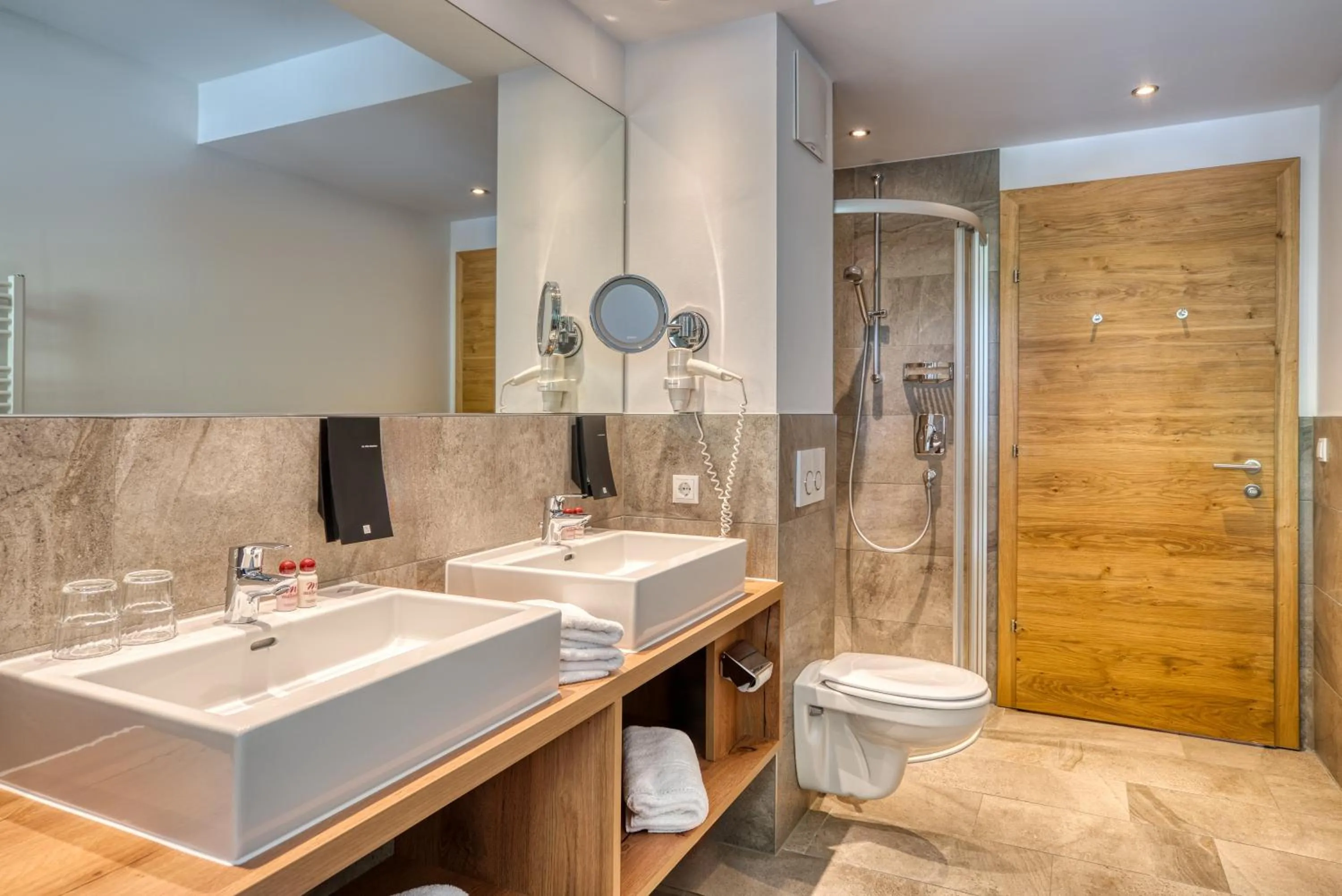 Bathroom in Mallaun Hotel.Erlebnis