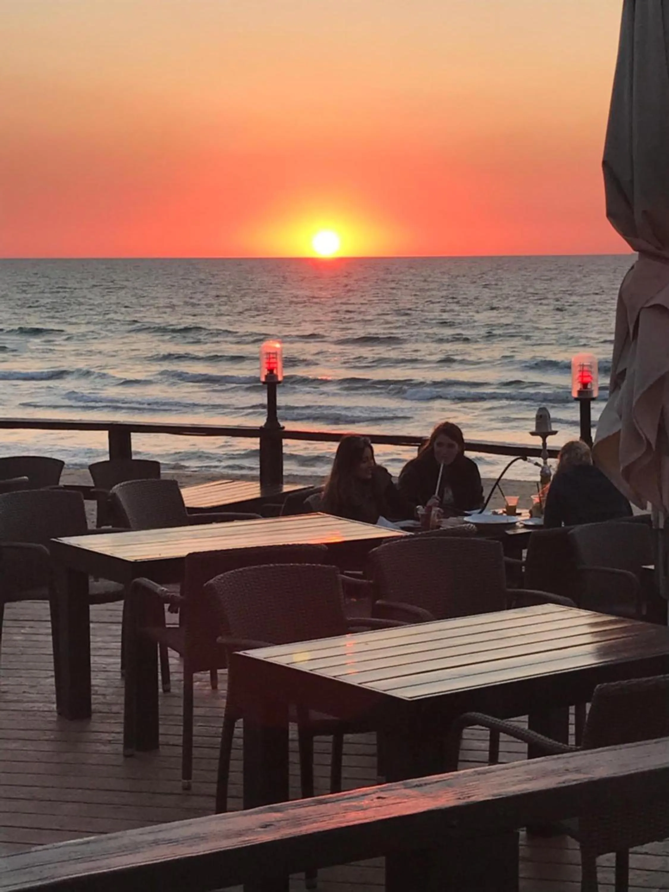 Beach in The Seasons Hotel -Studio & Suite