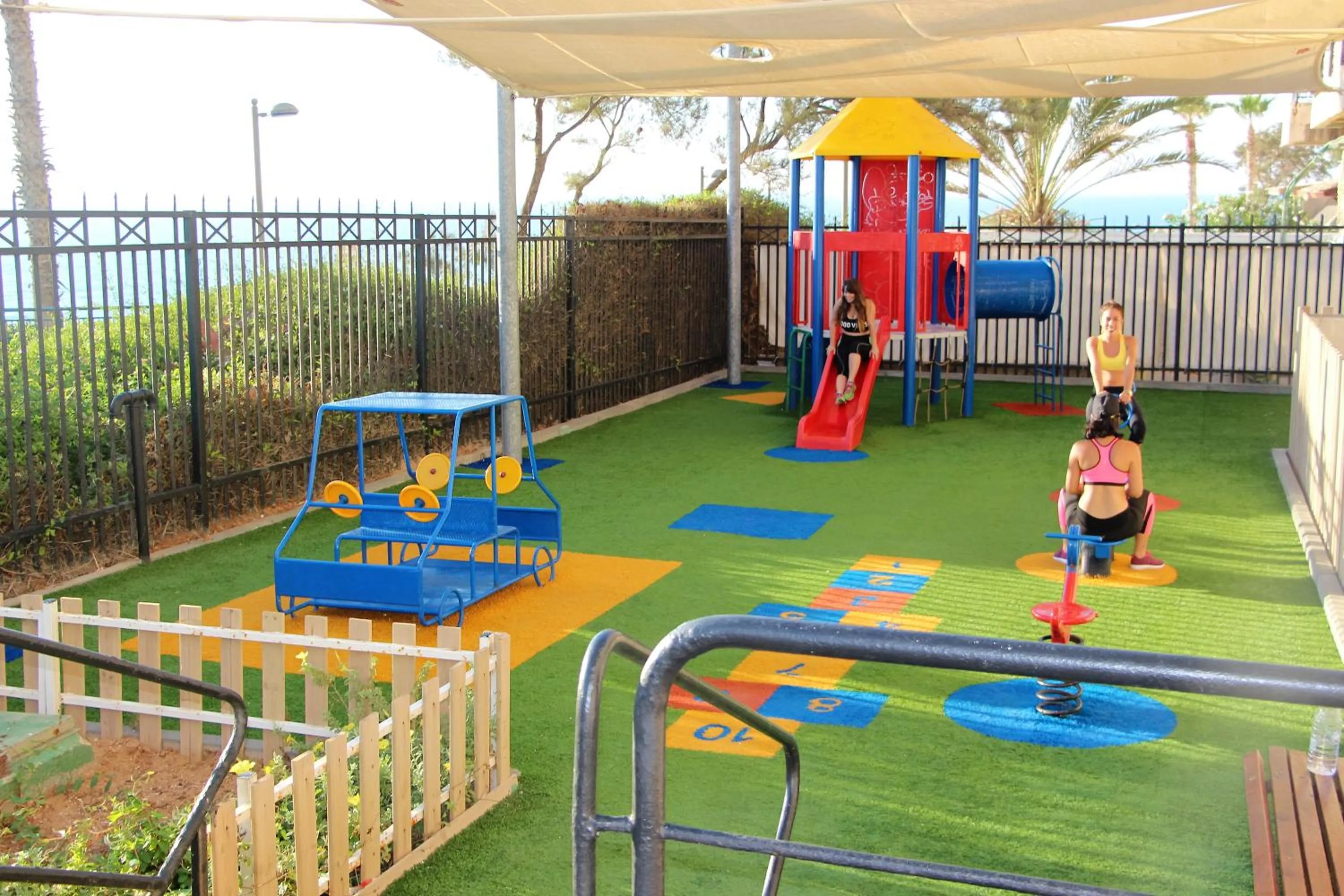 Kids's club in The Seasons Hotel -Studio & Suite