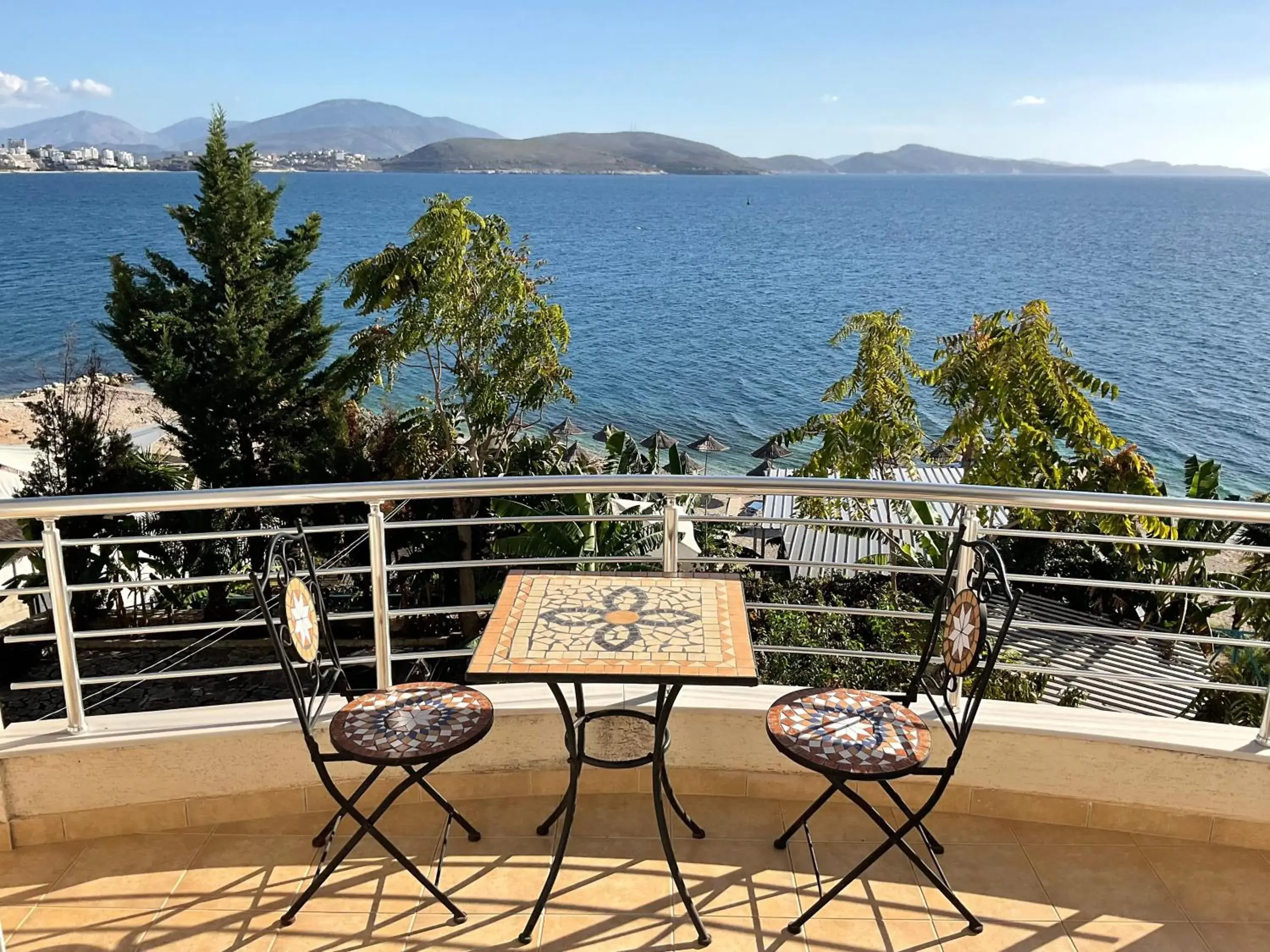 Mojito Beach Apartments with Sea View &Free Parking Mojito Beach Apartments with Sea View &Free Parking