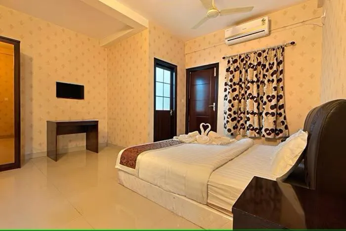 Hillside Hotel