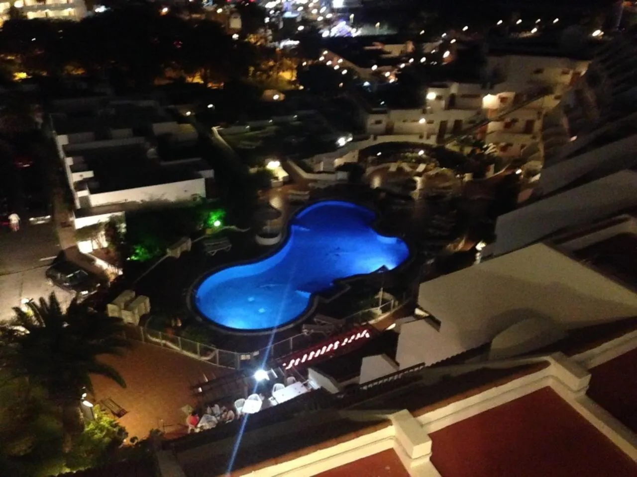 Swimming pool in Los Geranios