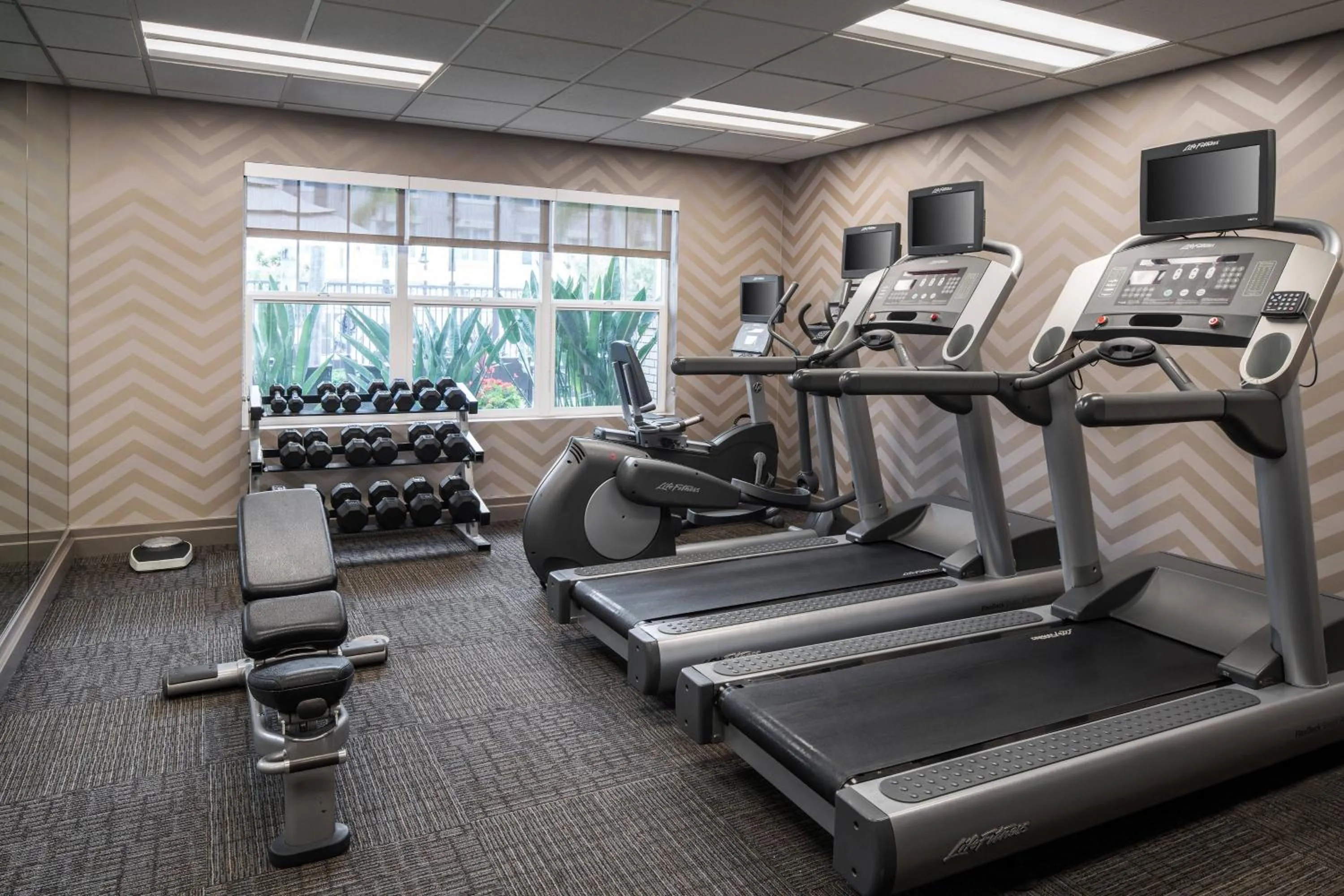 Fitness centre/facilities in Residence Inn by Marriott Cypress Los Alamitos