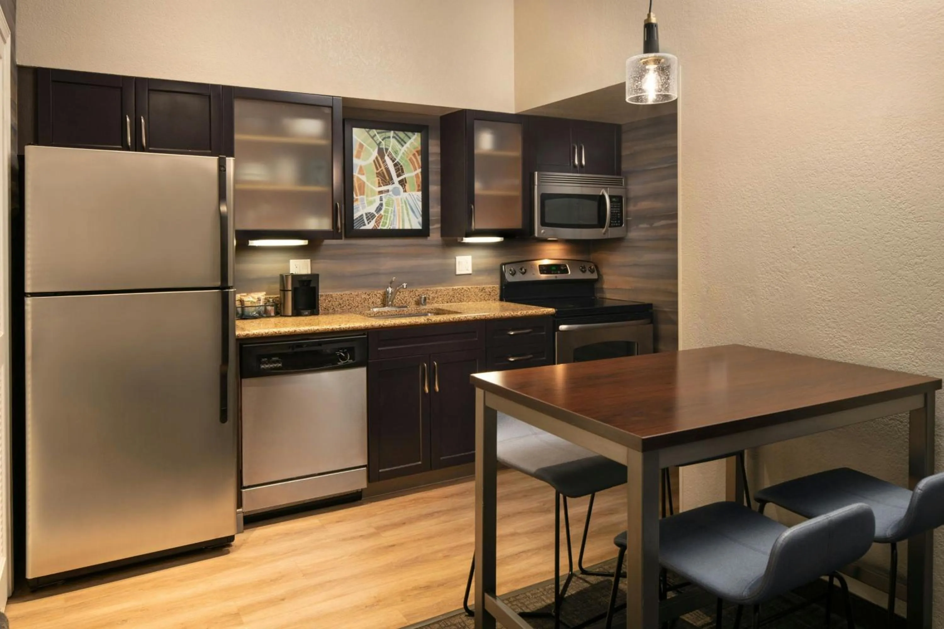 Kitchen or kitchenette in Residence Inn Anaheim Placentia/Fullerton