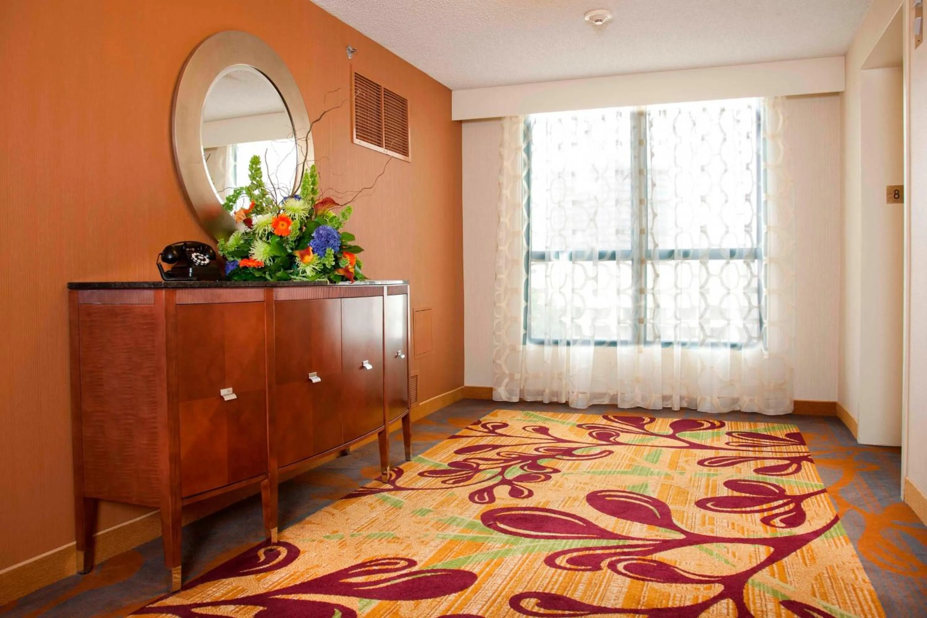 View (from property/room), Bed in Costa Mesa Marriott