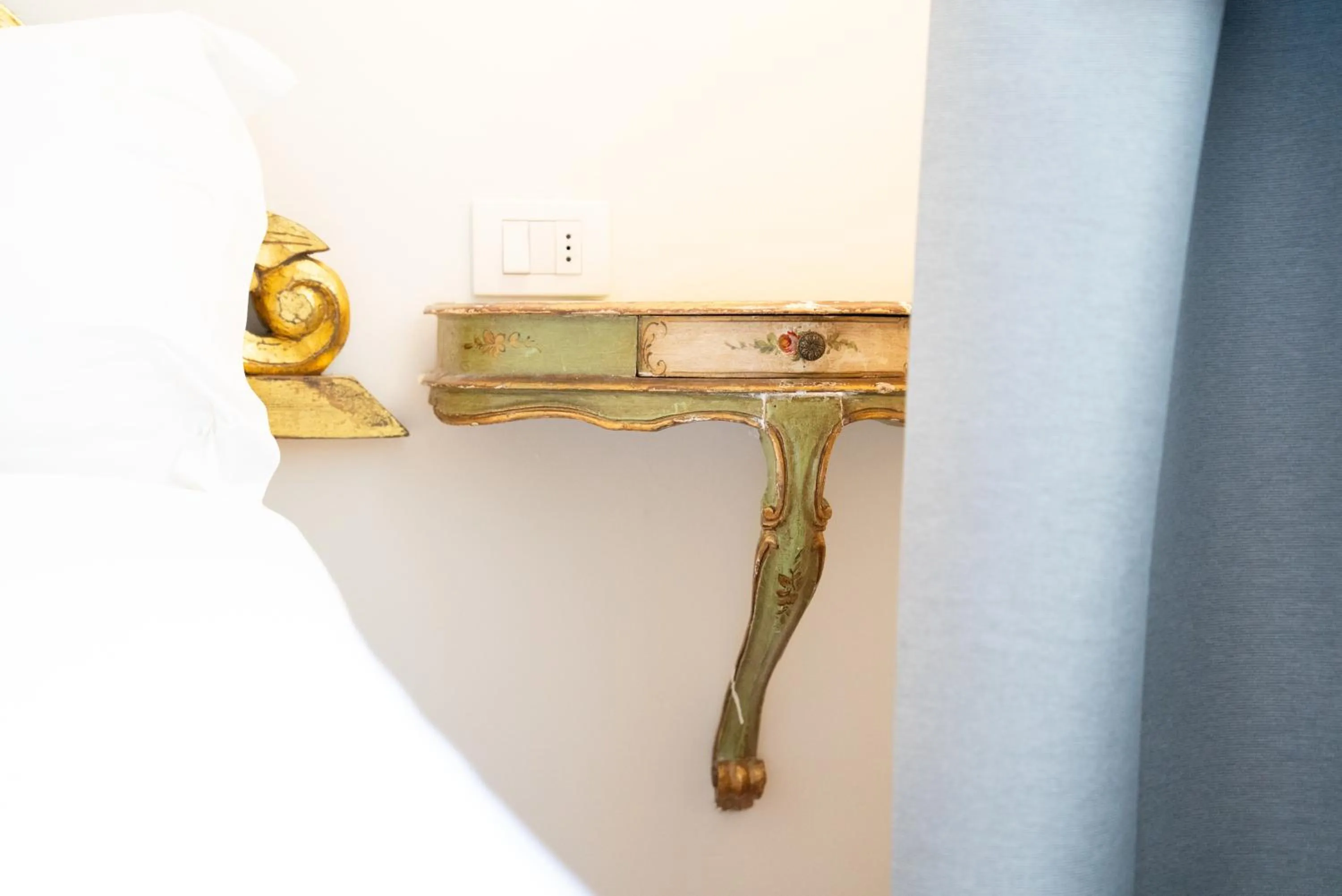 Decorative detail in Residenza Conte di Cavour & Rooftop - dBe Hotels