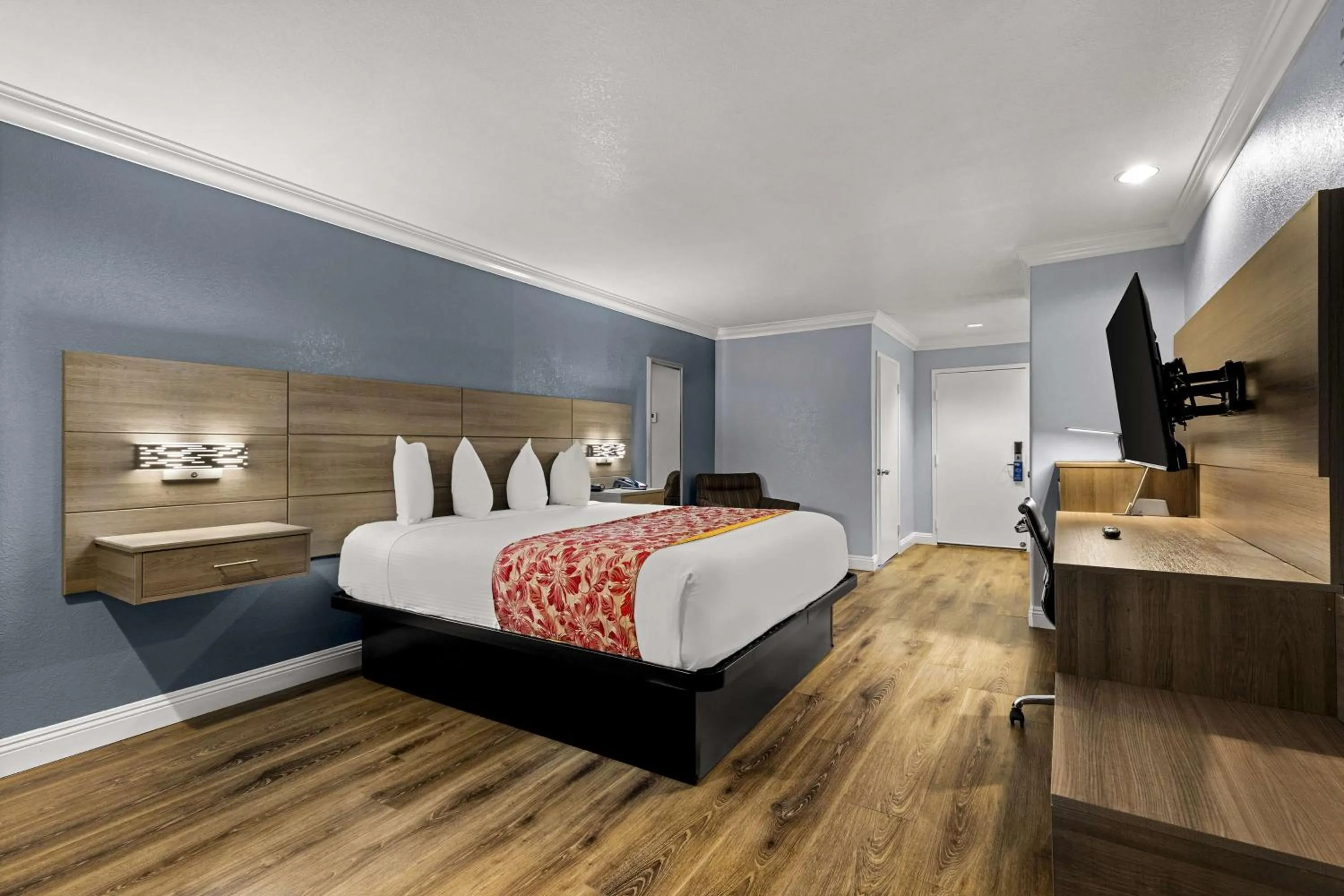 Bedroom, Bed in Best Western Moreno Hotel & Suites