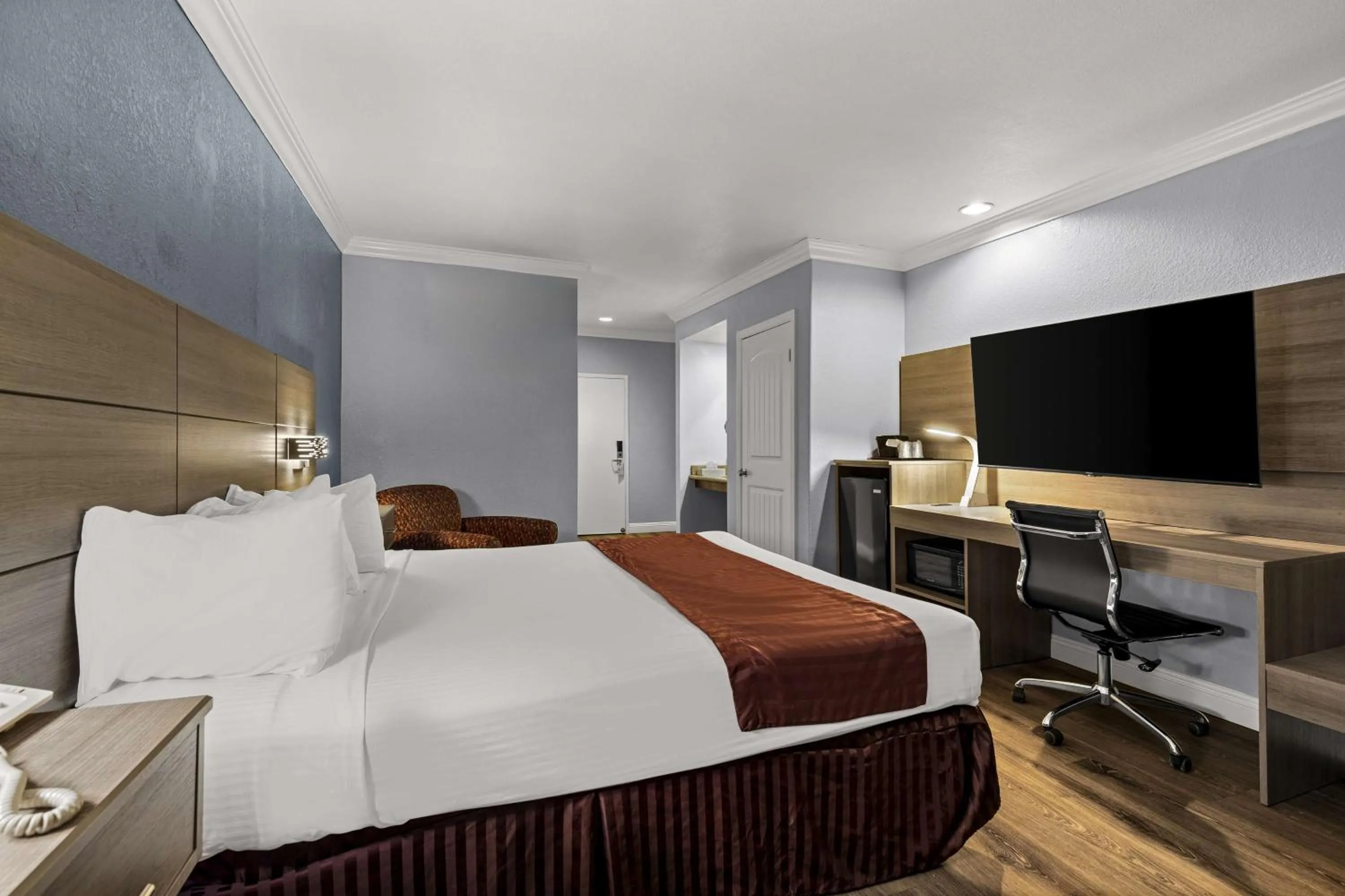 Bedroom, Bed in Best Western Moreno Hotel & Suites