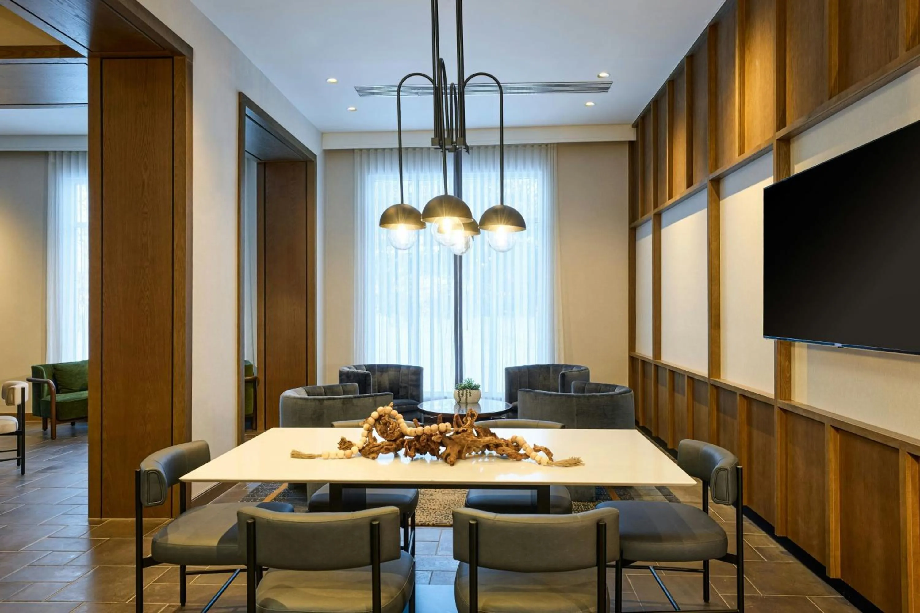 Lounge or bar in Bridgewater Marriott