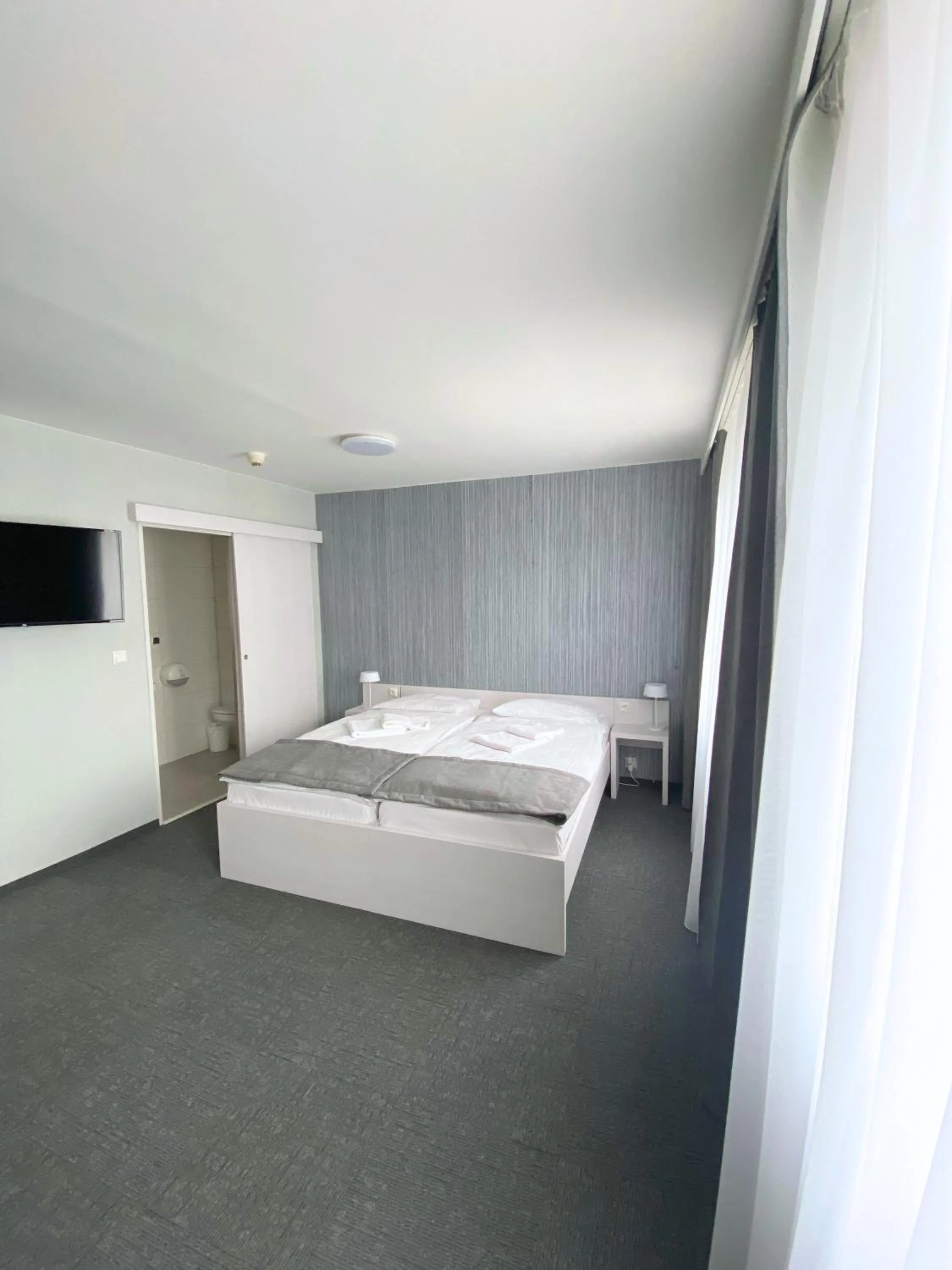 Toilet, Bed in Jantar Resort