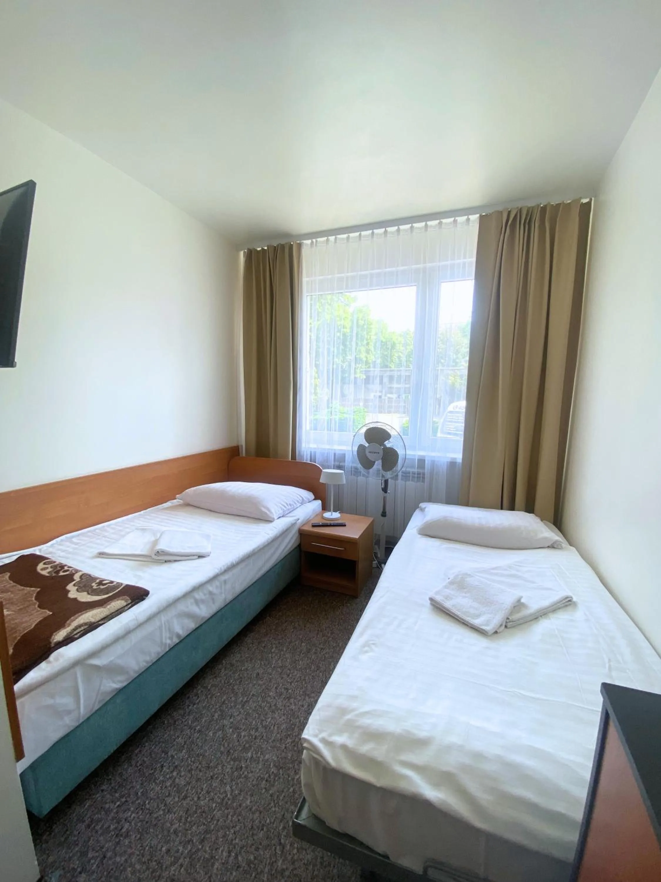 Restaurant/places to eat, Bed in Jantar Resort