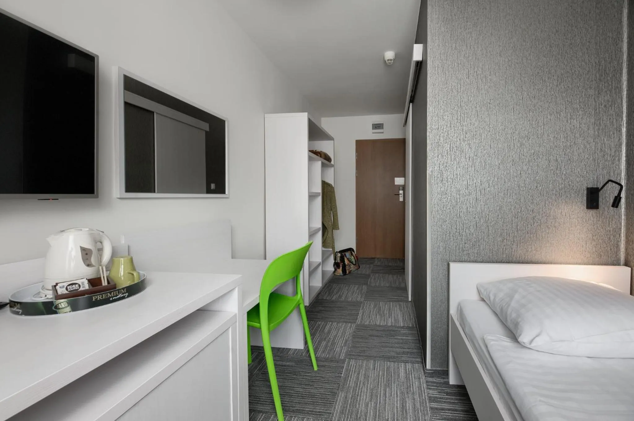 Photo of the whole room, Bed in Jantar Resort