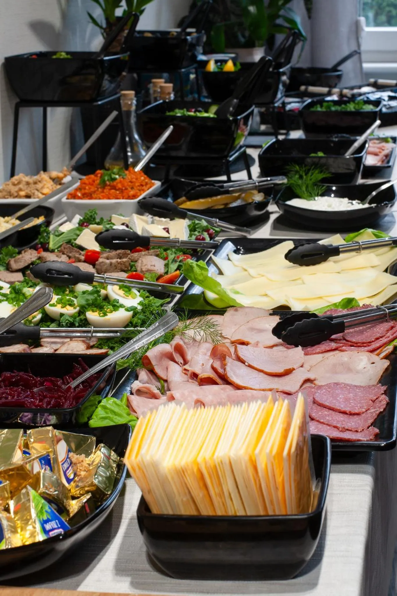 Restaurant/places to eat in Jantar Resort