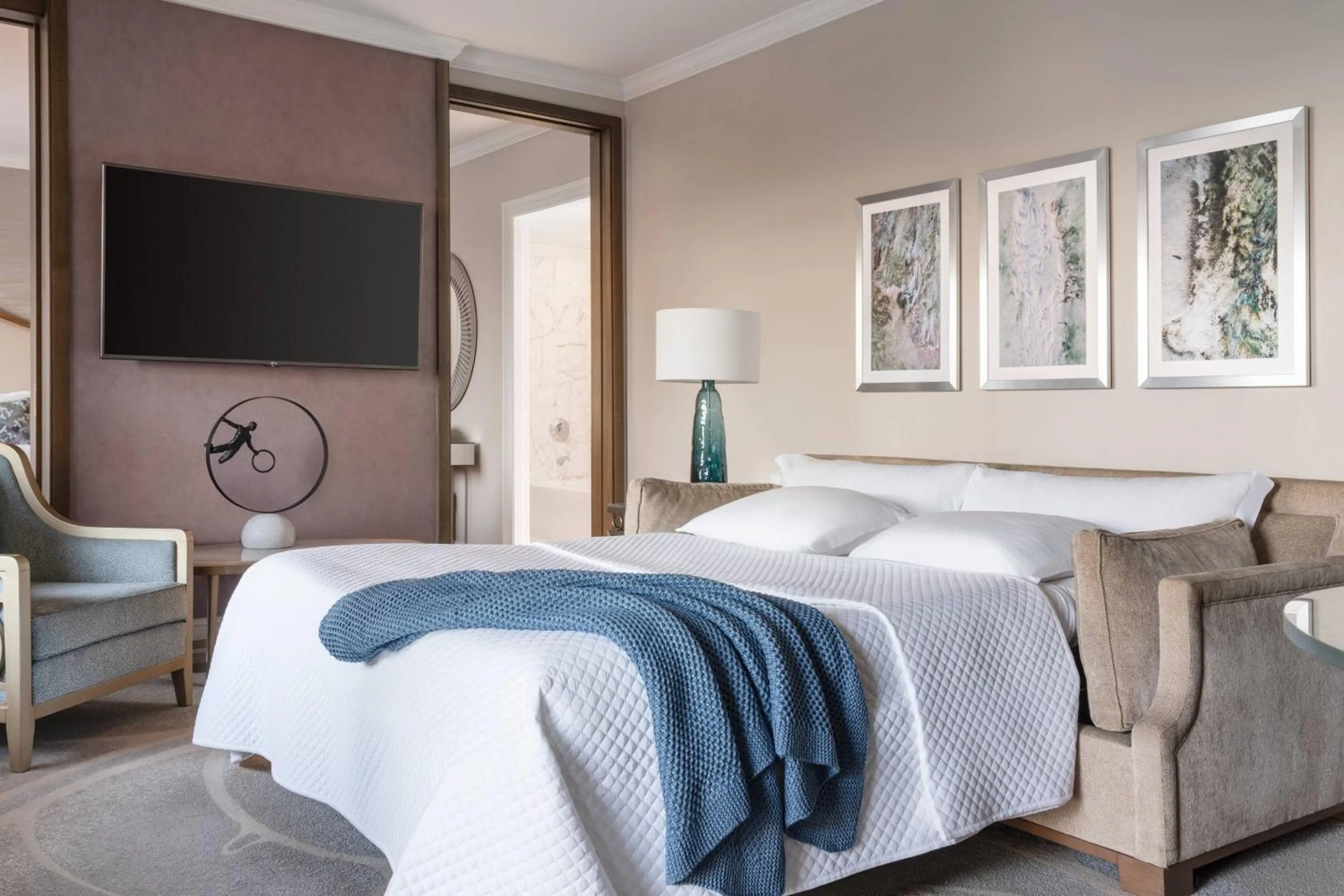 Photo of the whole room, Bed in The Ritz-Carlton, Sarasota