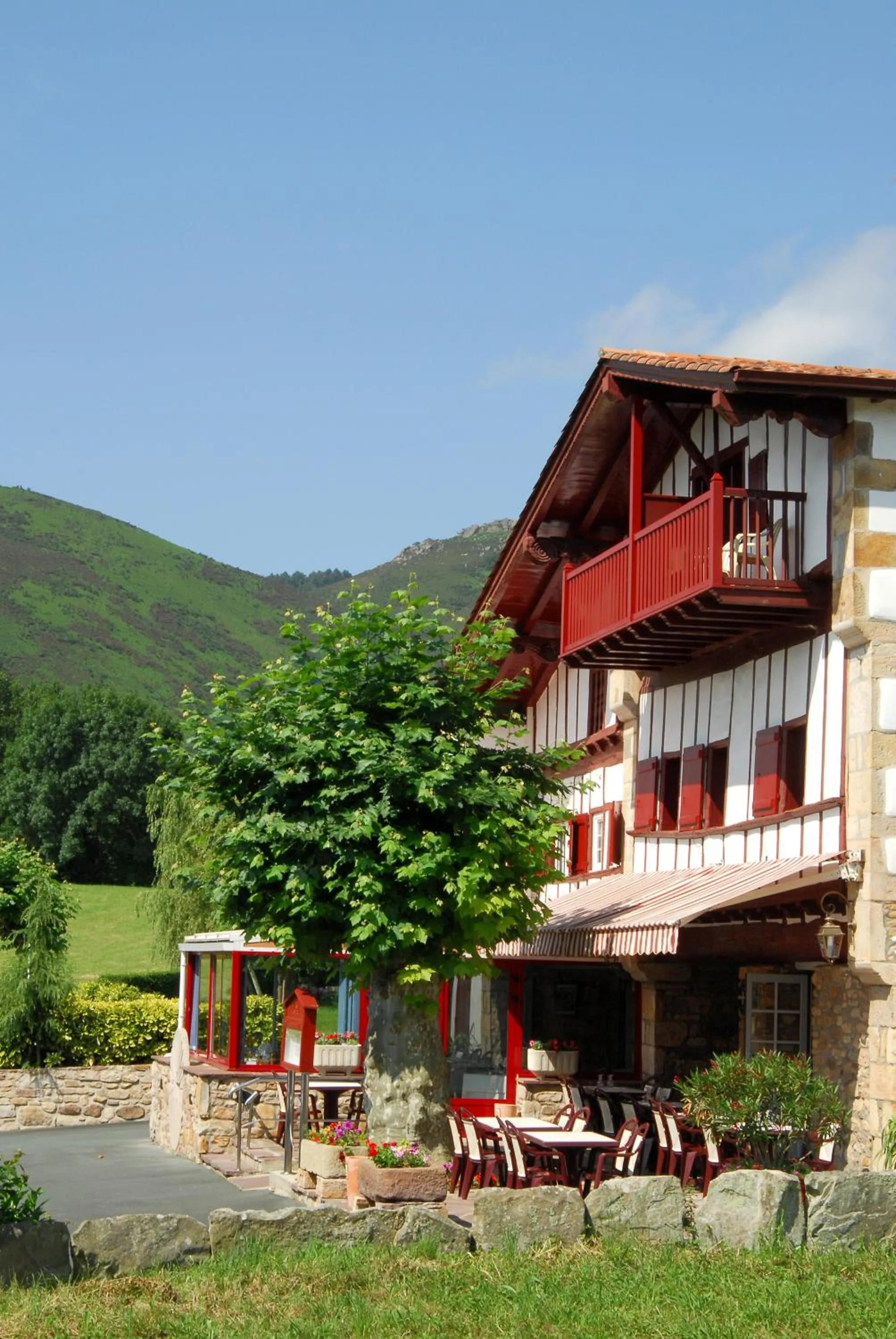 Hotel Pikassaria
