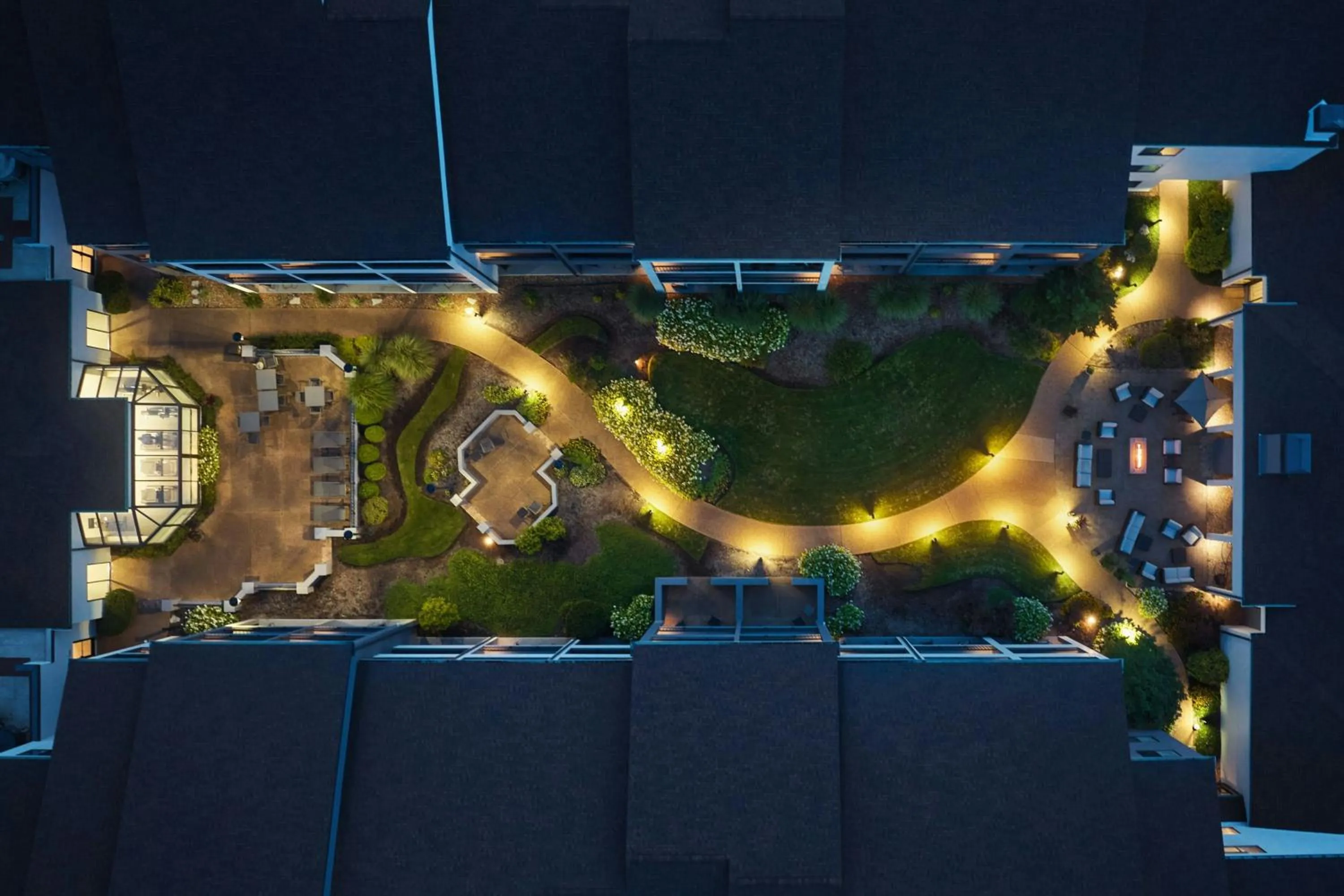 View (from property/room) in Courtyard St. Louis Westport Plaza