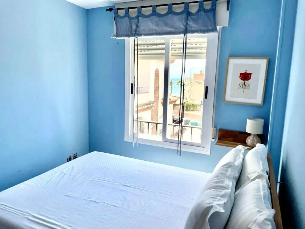 Bed in Apartamento con vista al mar a 3 minutos de la playa! Spacious Beach Apartment 3 min to the beach