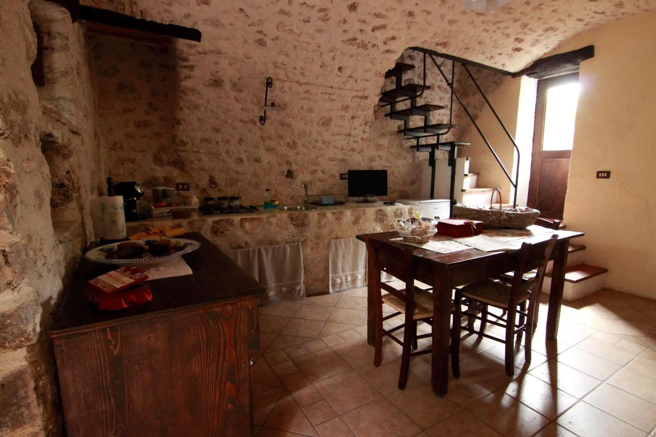 Kitchen or kitchenette in Residenza La Torre