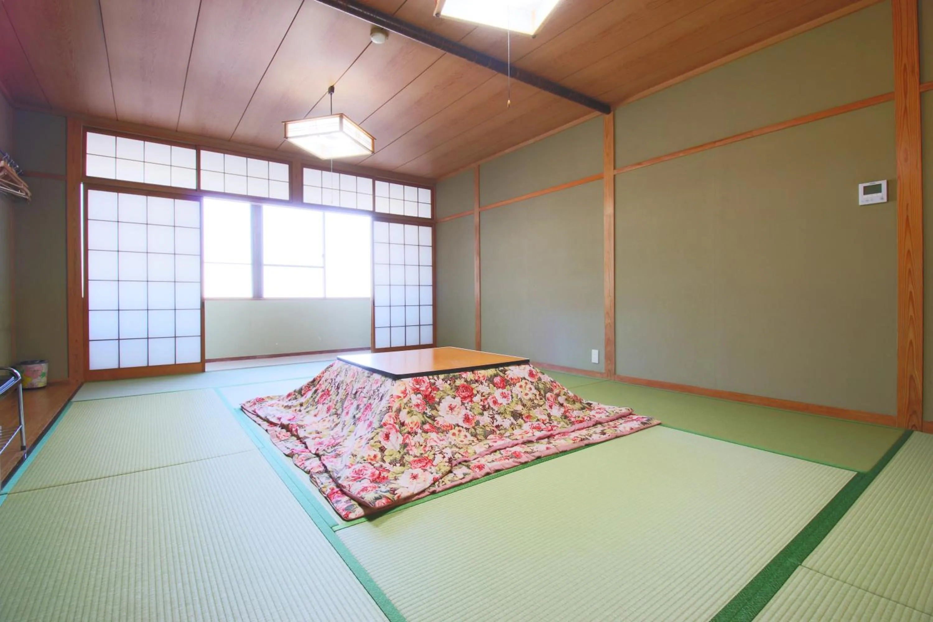 Photo of the whole room in Ryokan Nakaya