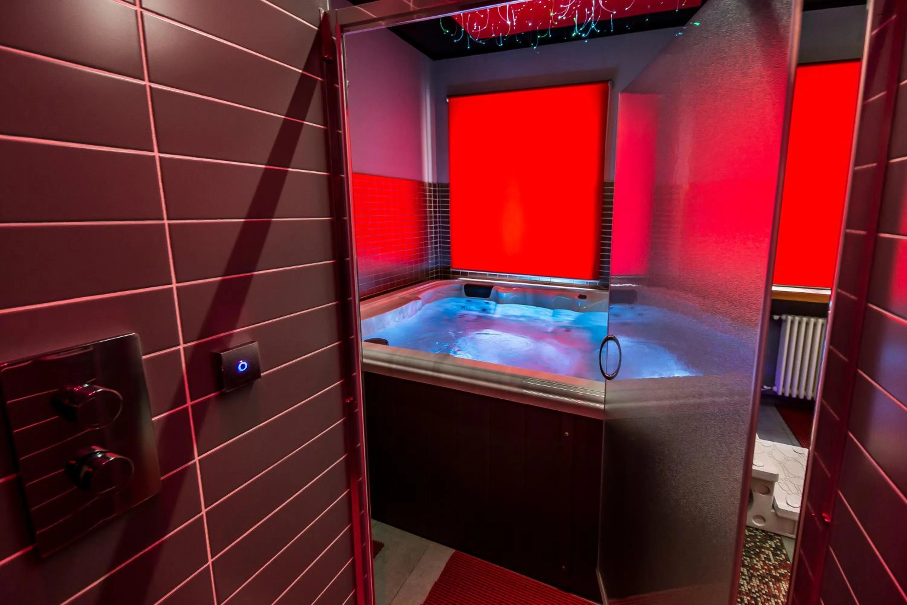 Hot Tub in Hotel Gran Sasso & SPA