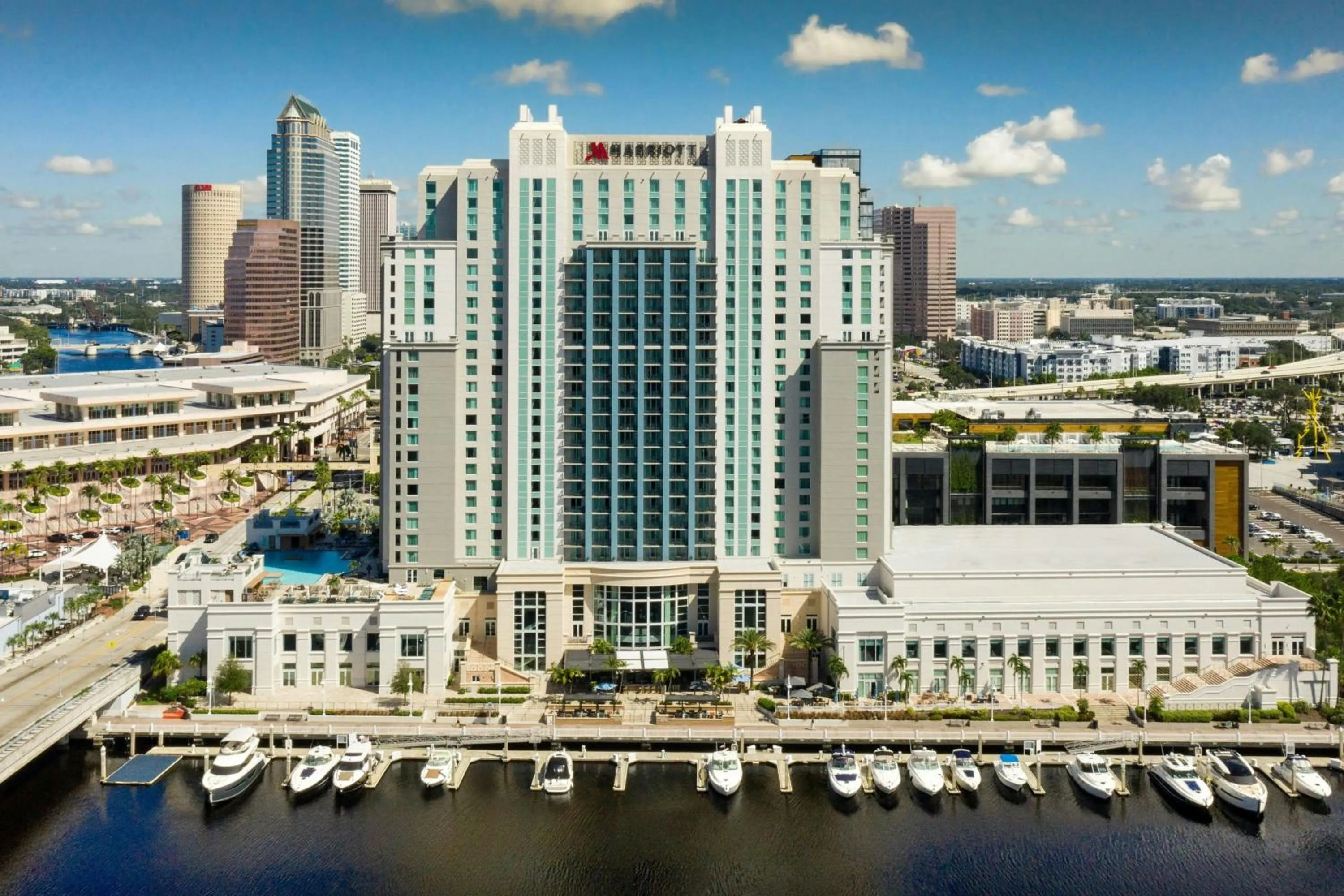 Property building in Tampa Marriott Water Street