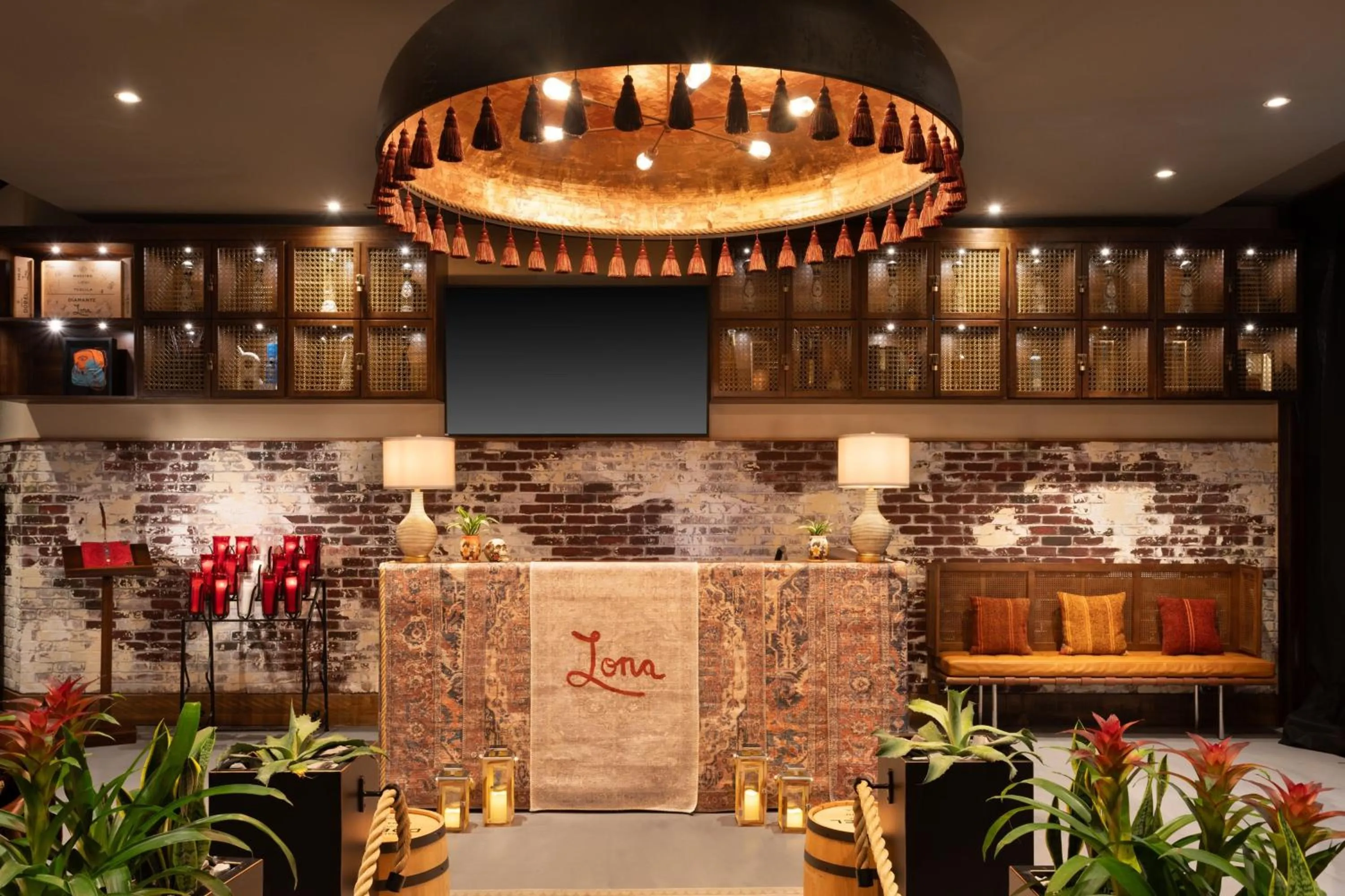 Restaurant/places to eat in Tampa Marriott Water Street