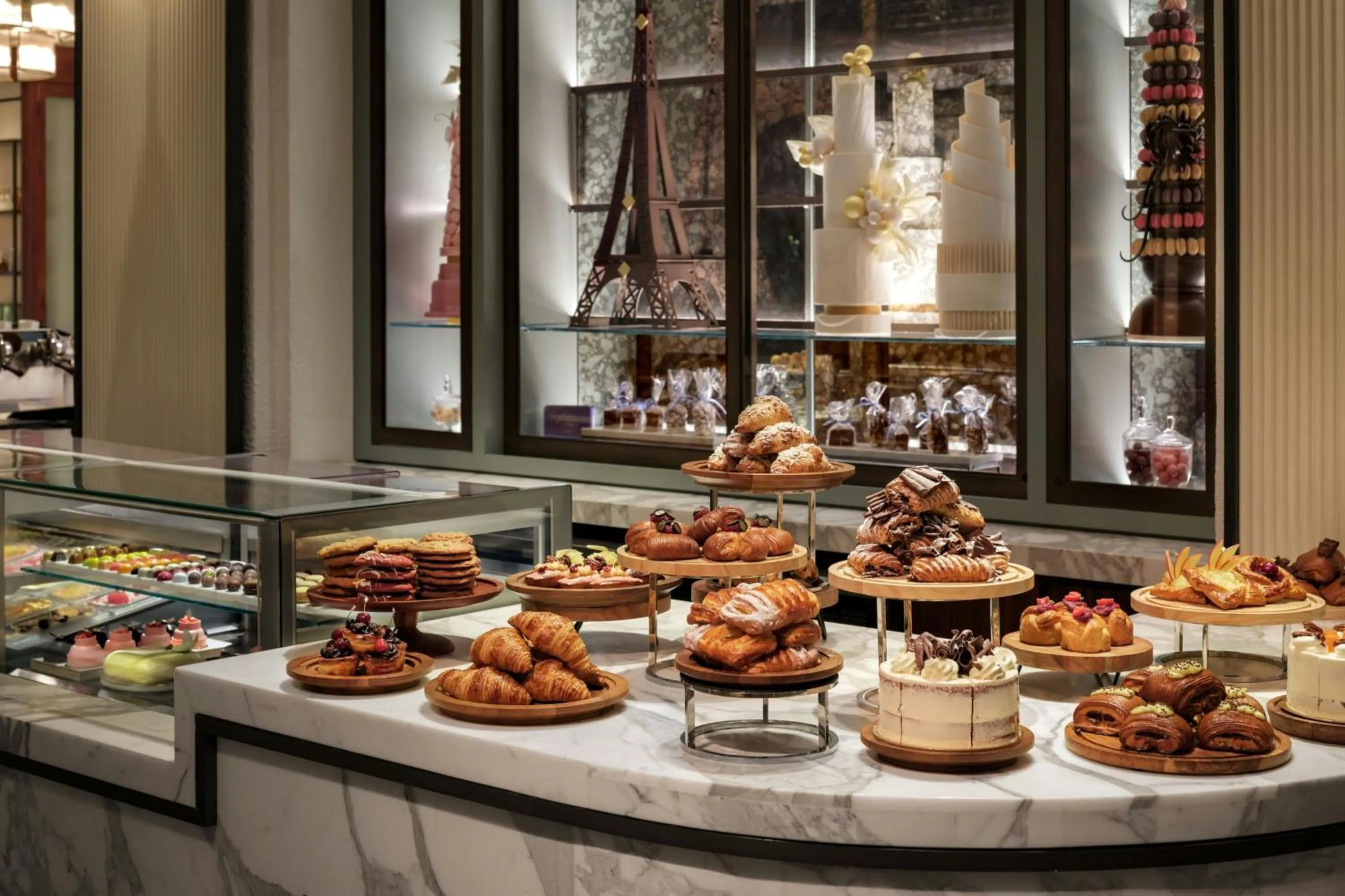 Lounge or bar in The Vinoy Resort & Golf Club, Autograph Collection