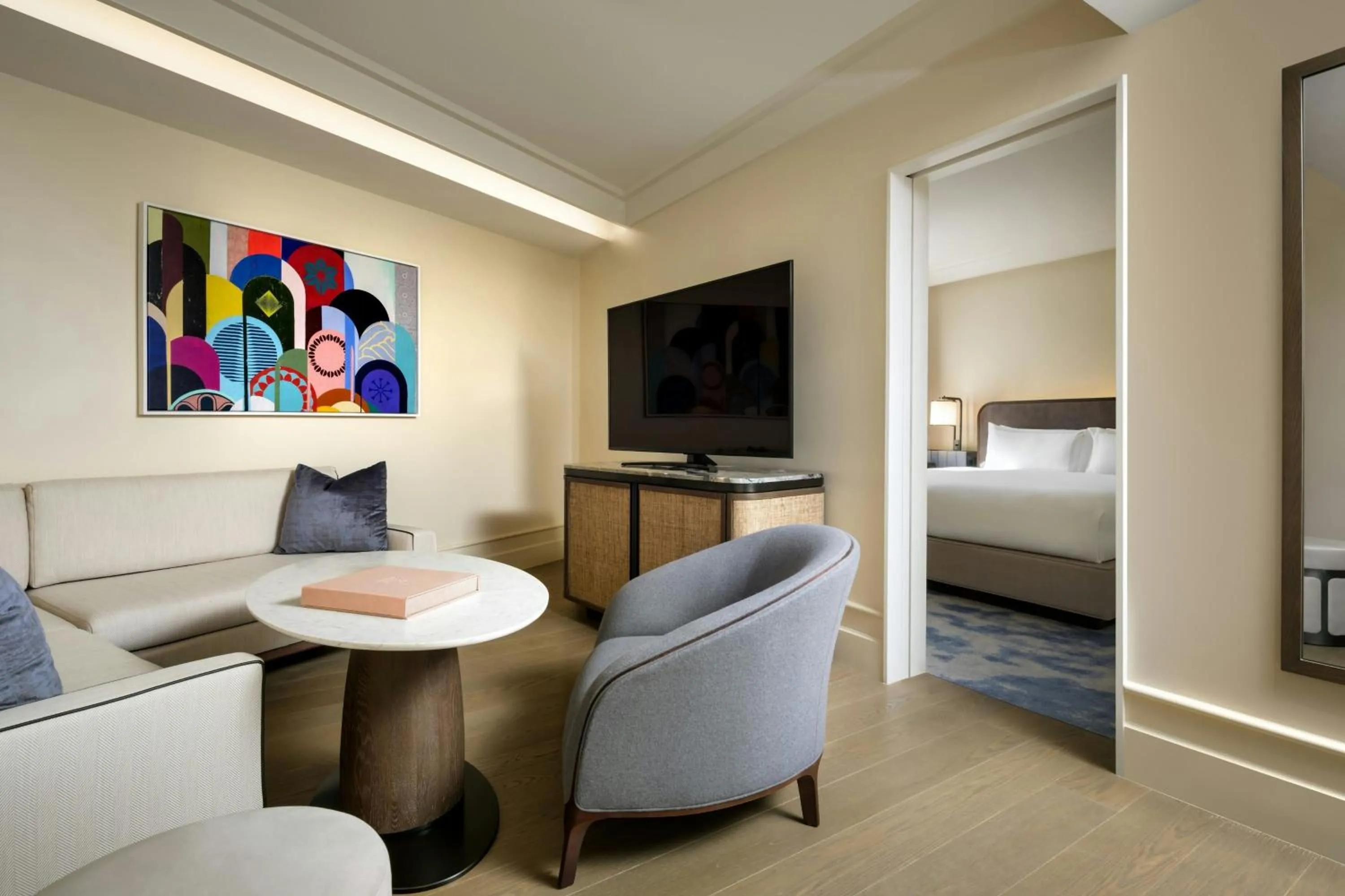 Photo of the whole room, Bed in The Vinoy Resort & Golf Club, Autograph Collection