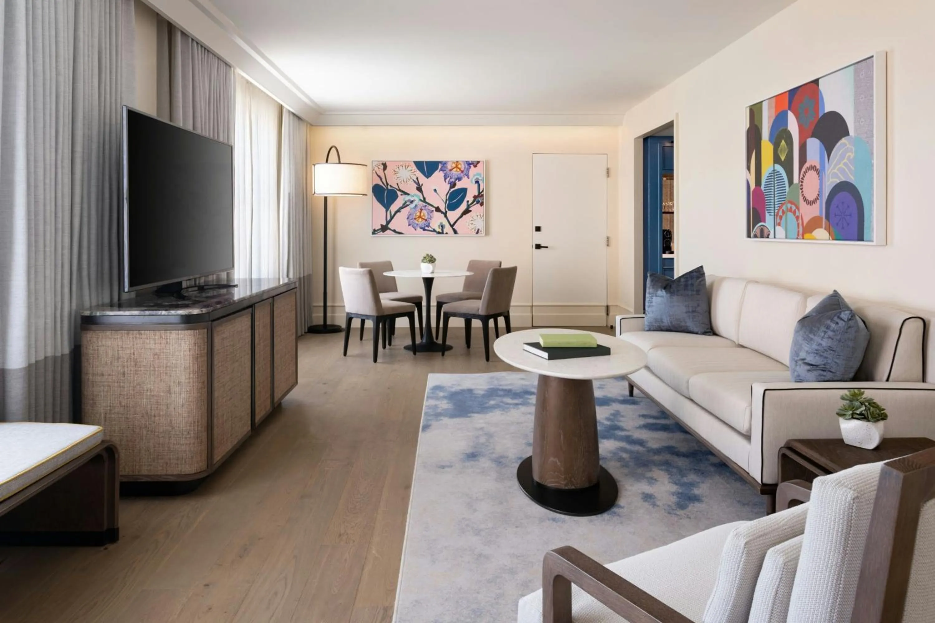 Living room in The Vinoy Resort & Golf Club, Autograph Collection