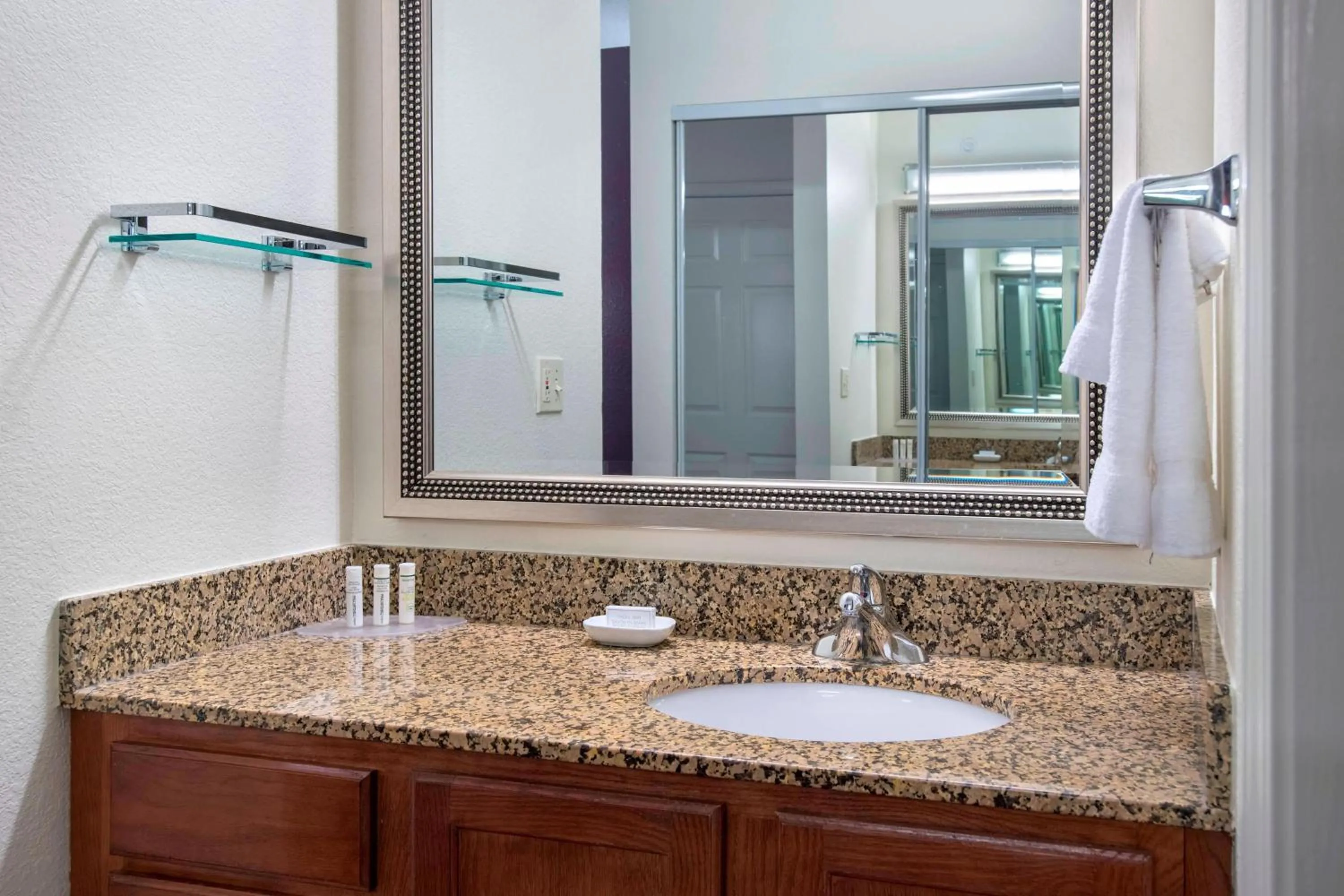 Bathroom in Residence Inn Cranbury South Brunswick