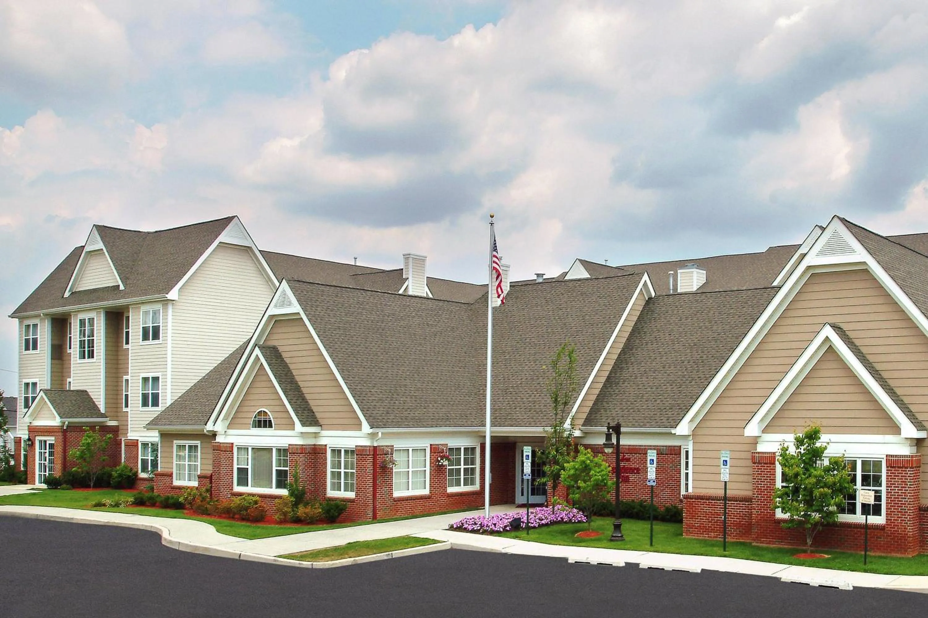 Property building in Residence Inn Cranbury South Brunswick