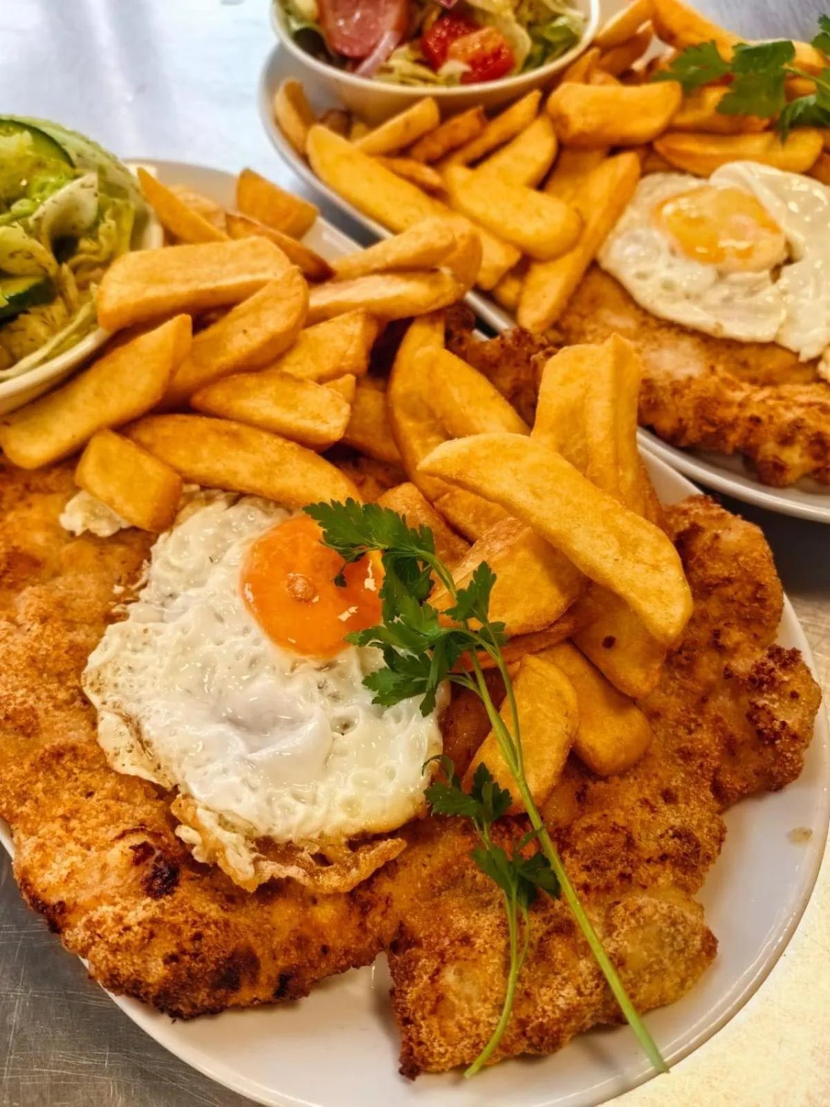 Restaurant/places to eat in Płonia Resort