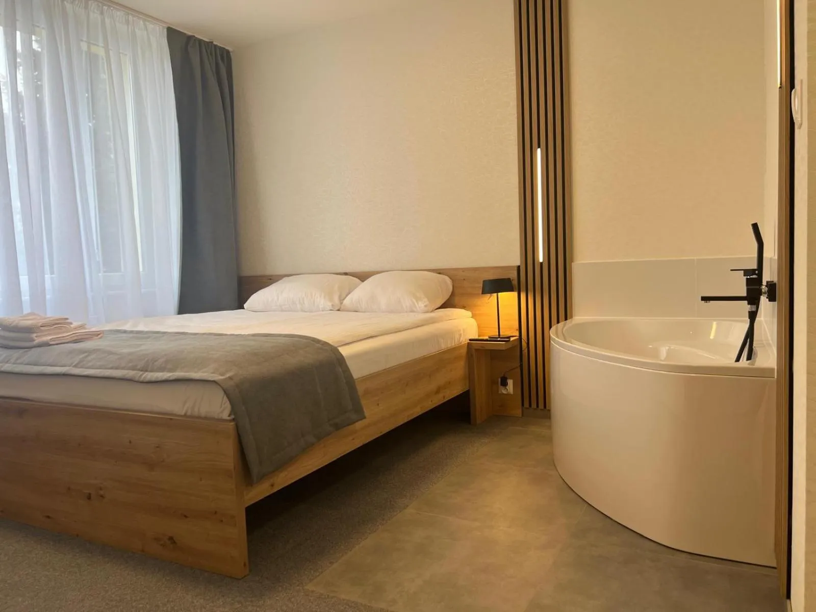 Bed in Płonia Resort