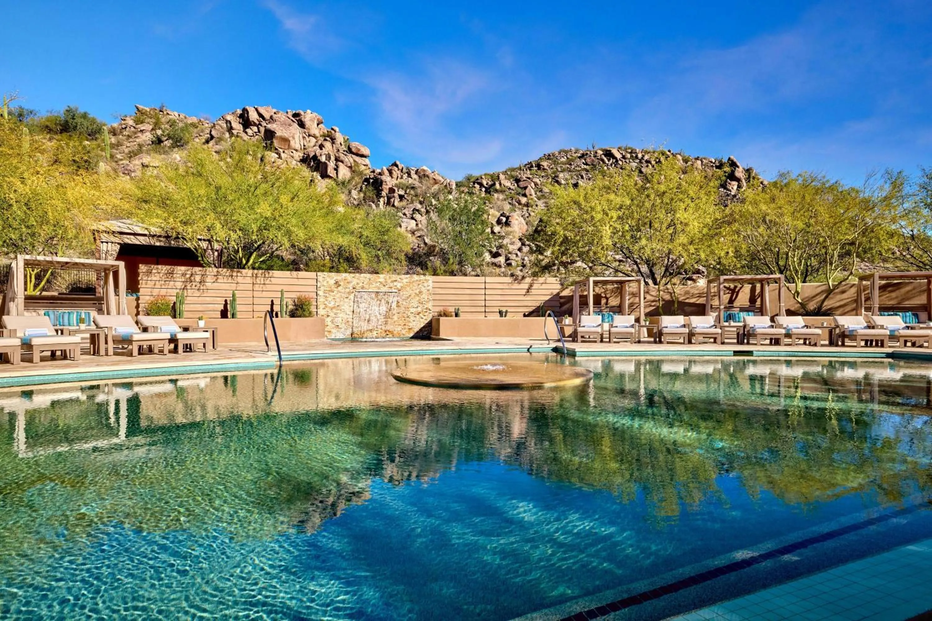Swimming pool in The Ritz-Carlton, Dove Mountain