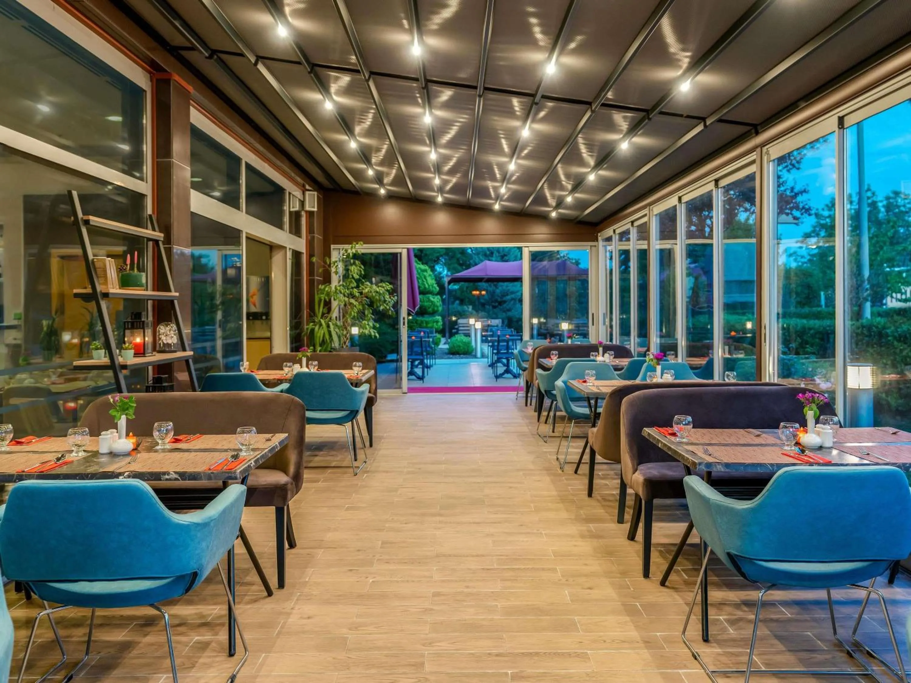 Restaurant/places to eat in Ibis Bursa