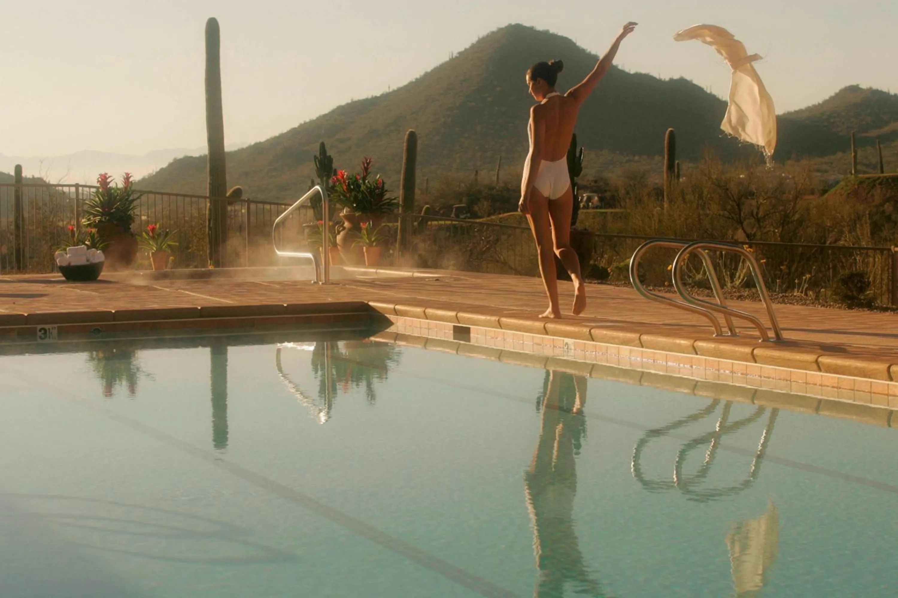 Swimming pool in JW Marriott Tucson Starr Pass Resort