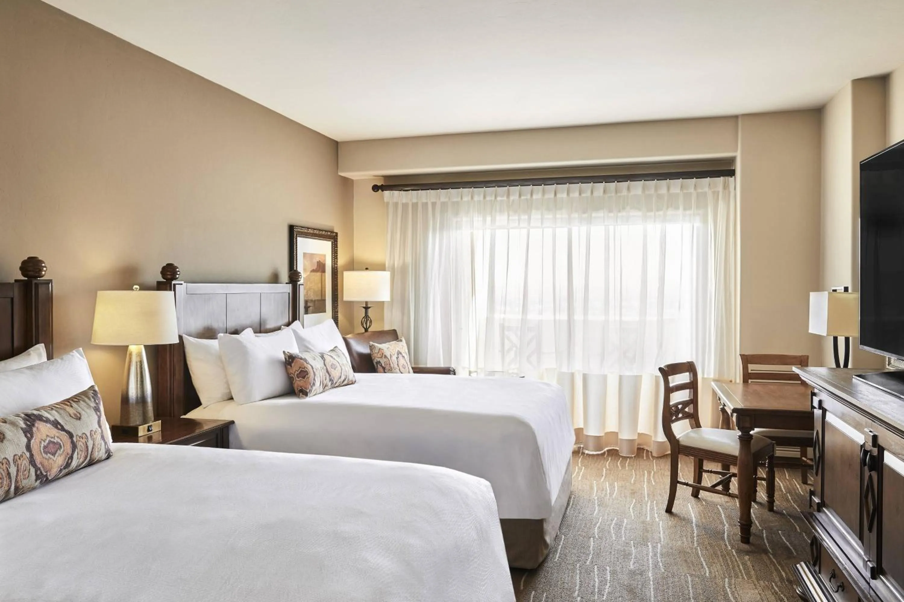 Photo of the whole room, Bed in JW Marriott Tucson Starr Pass Resort