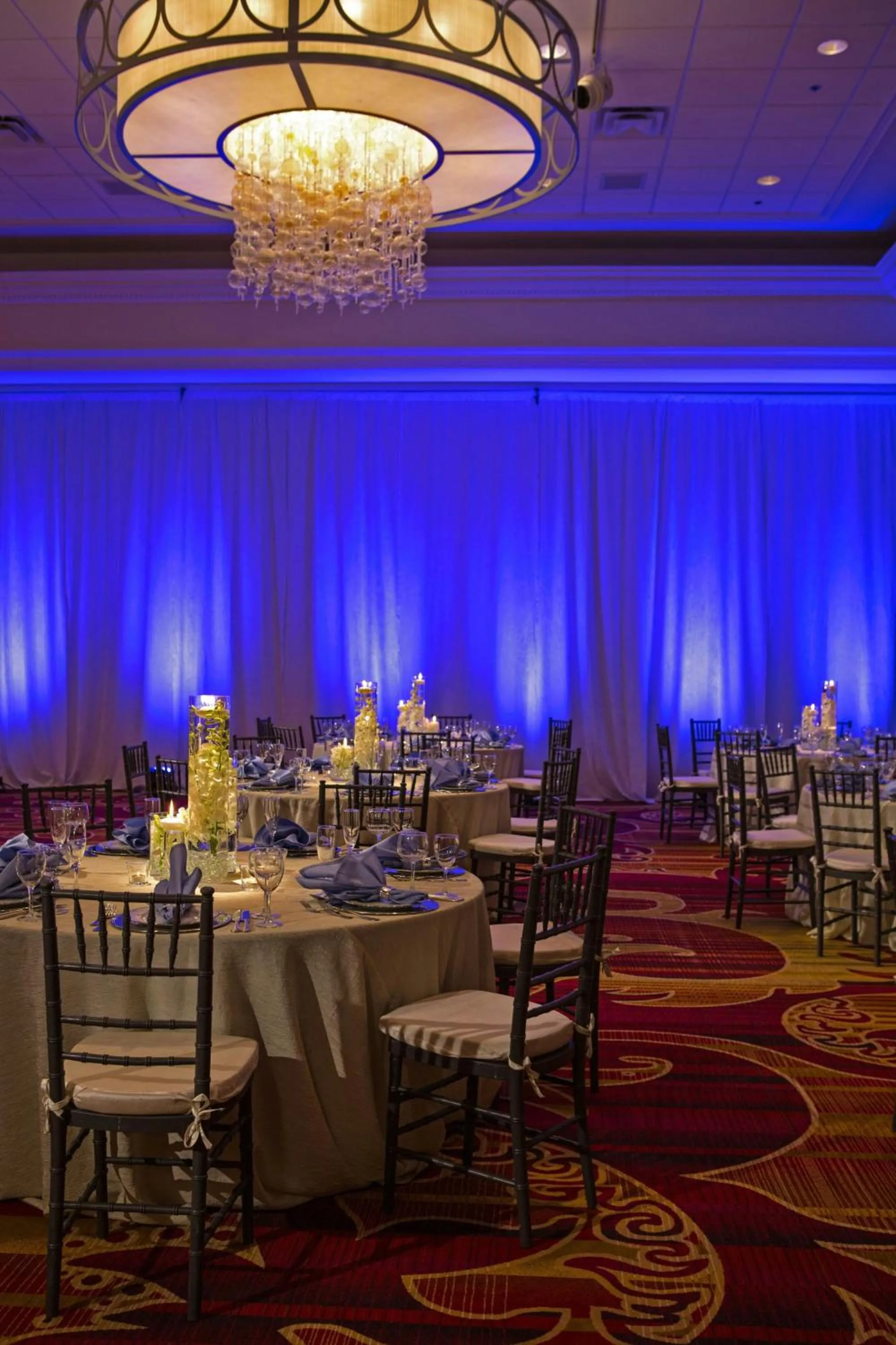 Lobby or reception in Falls Church Marriott Fairview Park