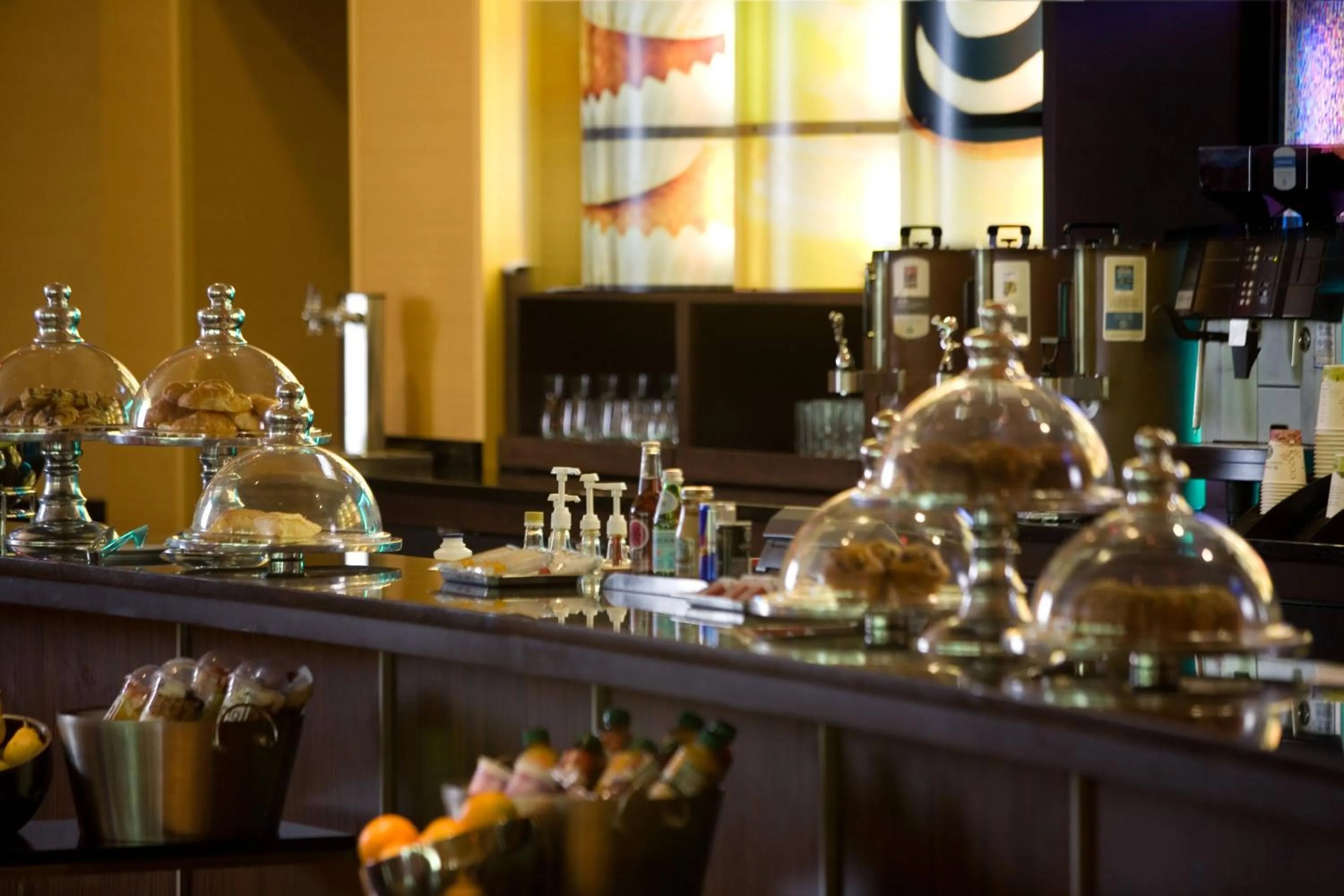 Lounge or bar in Falls Church Marriott Fairview Park