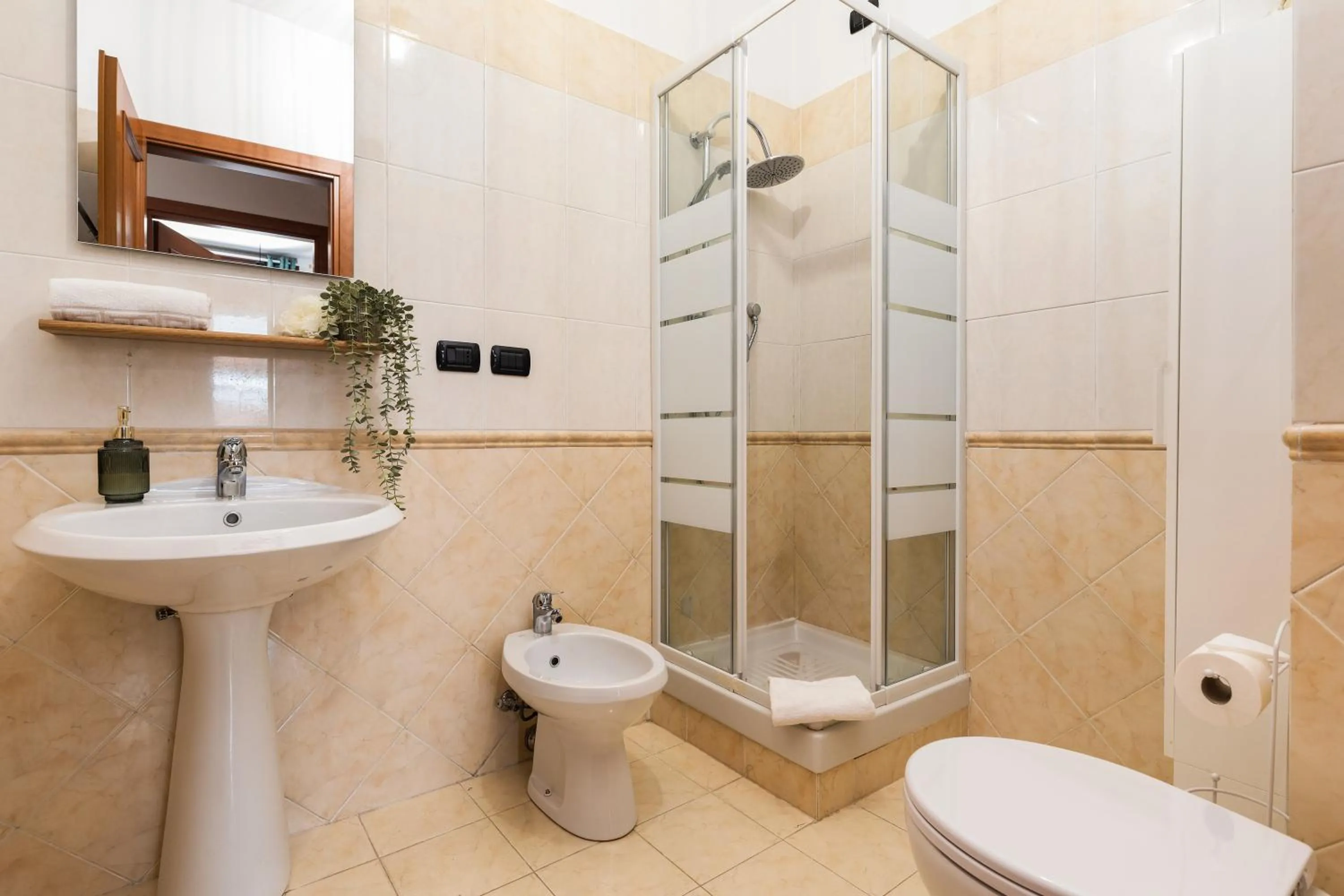 Bathroom in Giramondo LuxeFierairport