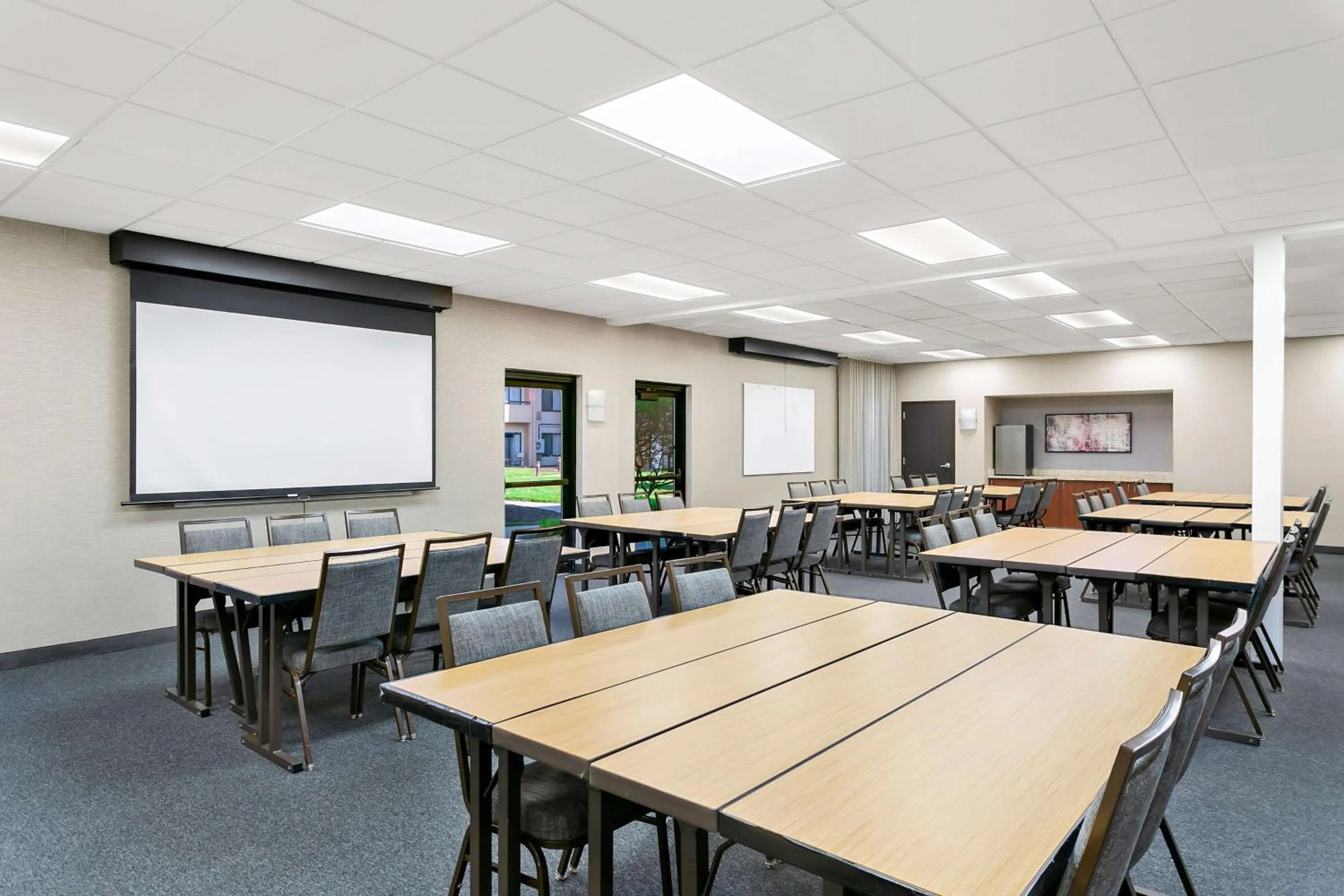 Meeting/conference room in Sonesta Select Greenbelt College Park